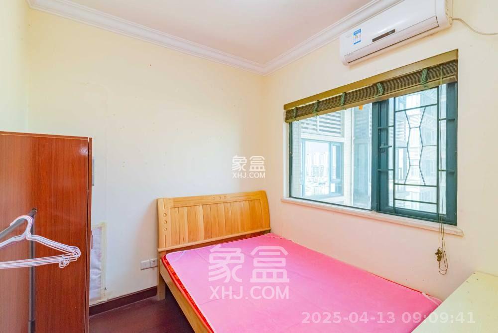 恒大雅苑  3室2厅1卫    2300.0元/月室内图