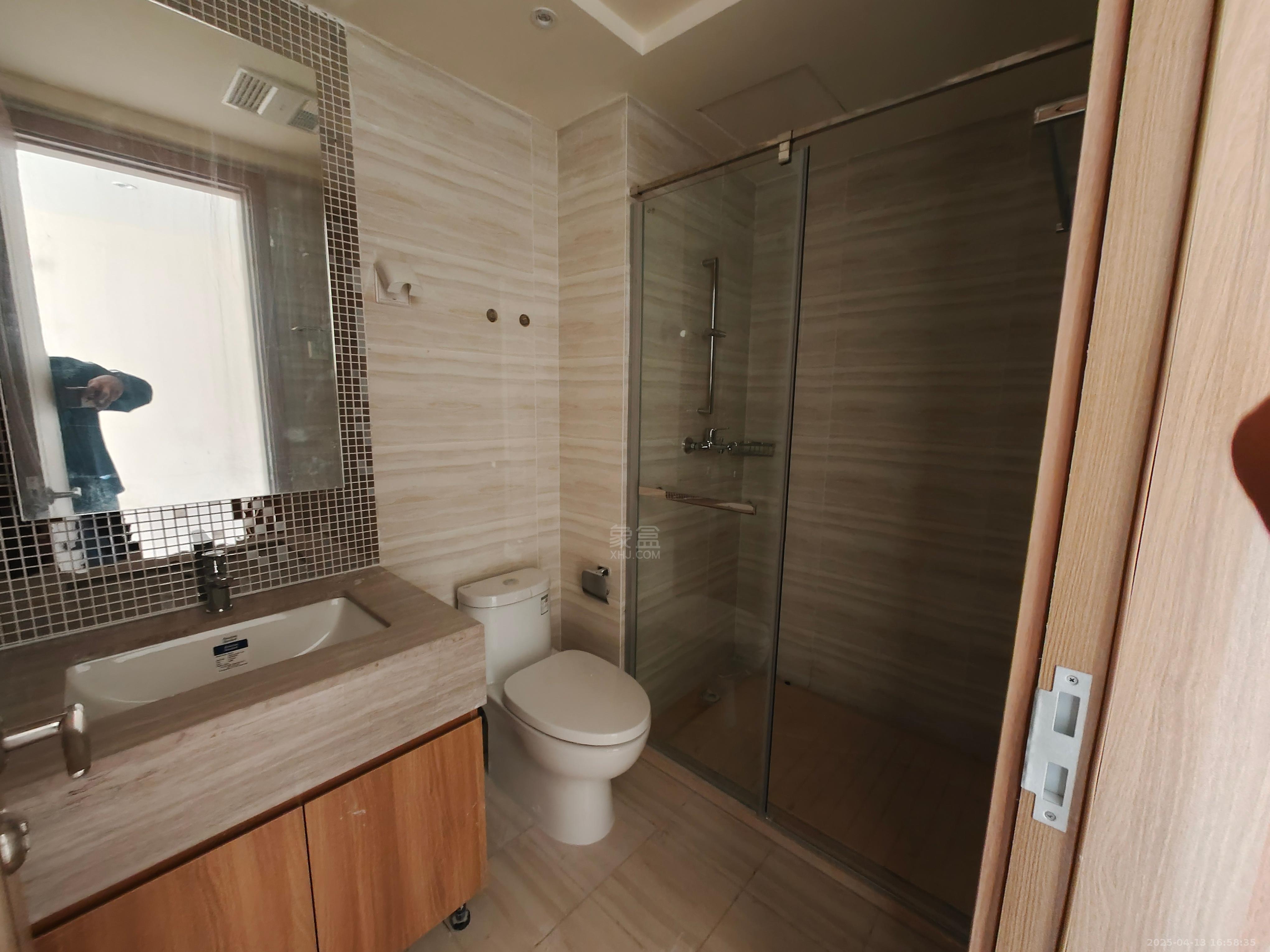 恒大华府 1室0厅0卫 1500.0元/月 恒大华府 1室0厅0卫 1500.0元/月室内图