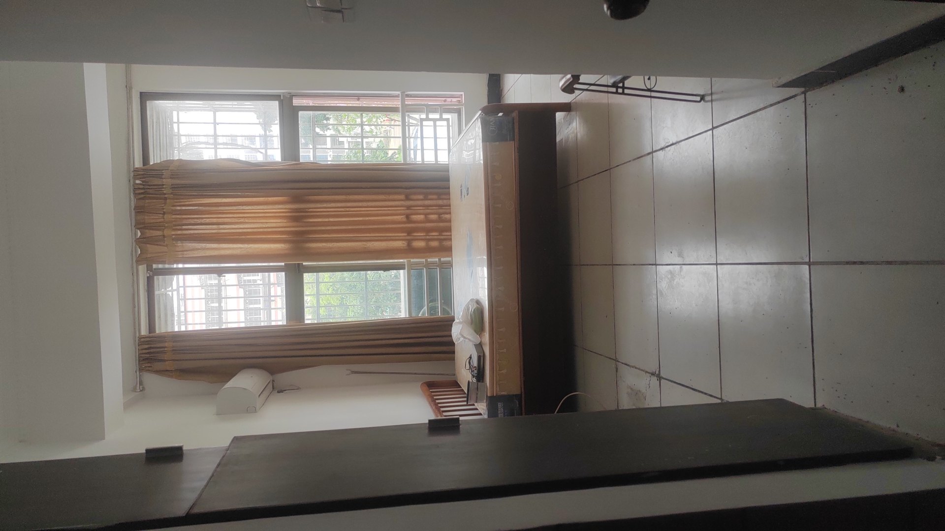 飞龙公寓  1室0厅0卫    26.0万 飞龙公寓  1室0厅0卫    26.0万客厅