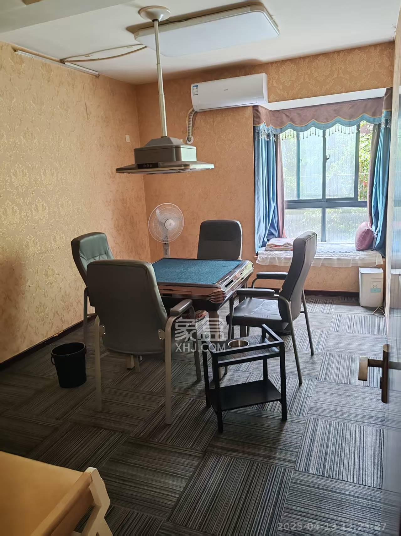 天城泰祥苑  4室2厅2卫    4500.0元/月 天城泰祥苑  4室2厅2卫    4500.0元/月