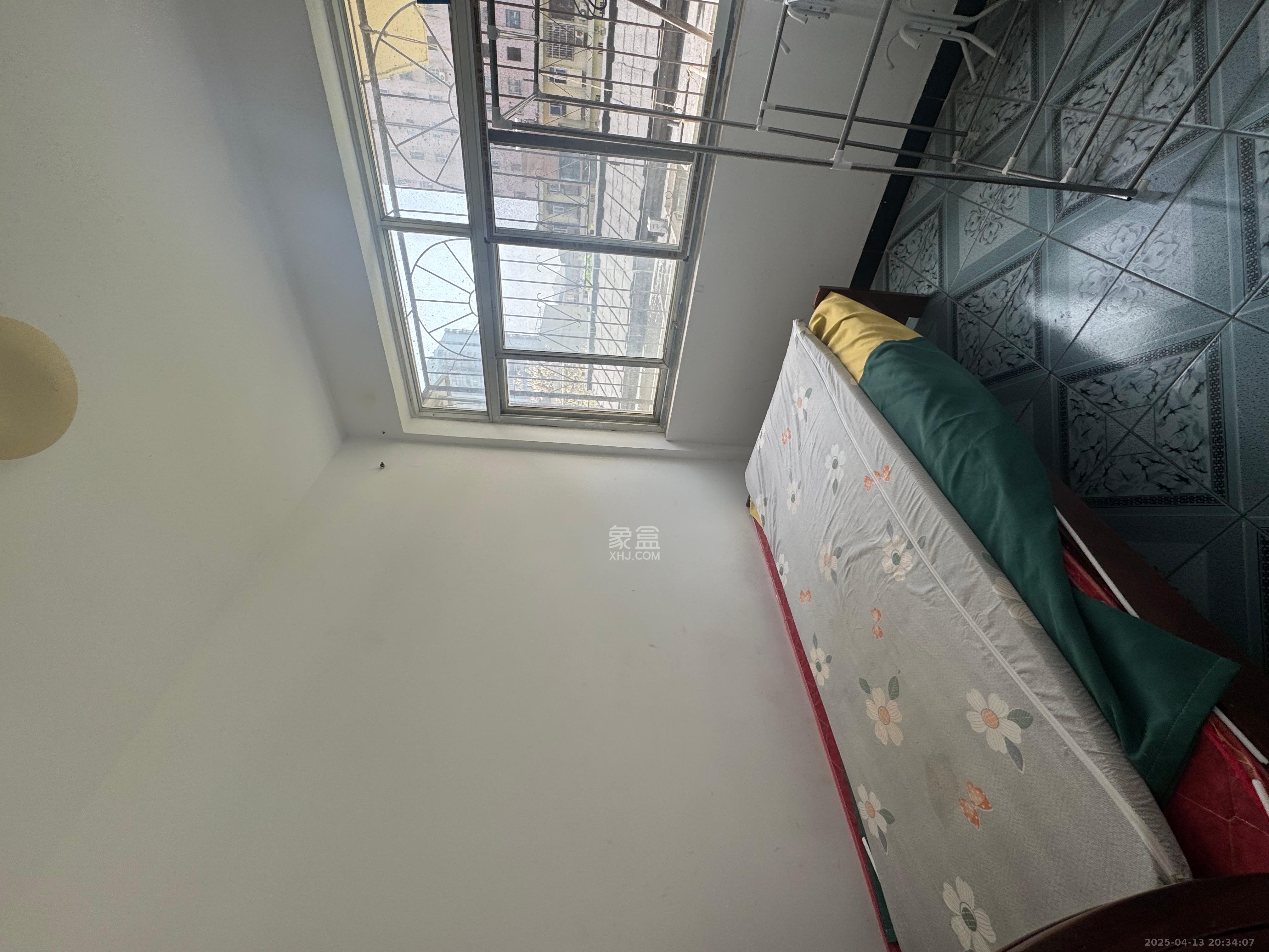 长勘小区 3室1厅1卫 1600.0元/月 长勘小区 3室1厅1卫 1600.0元/月室内图