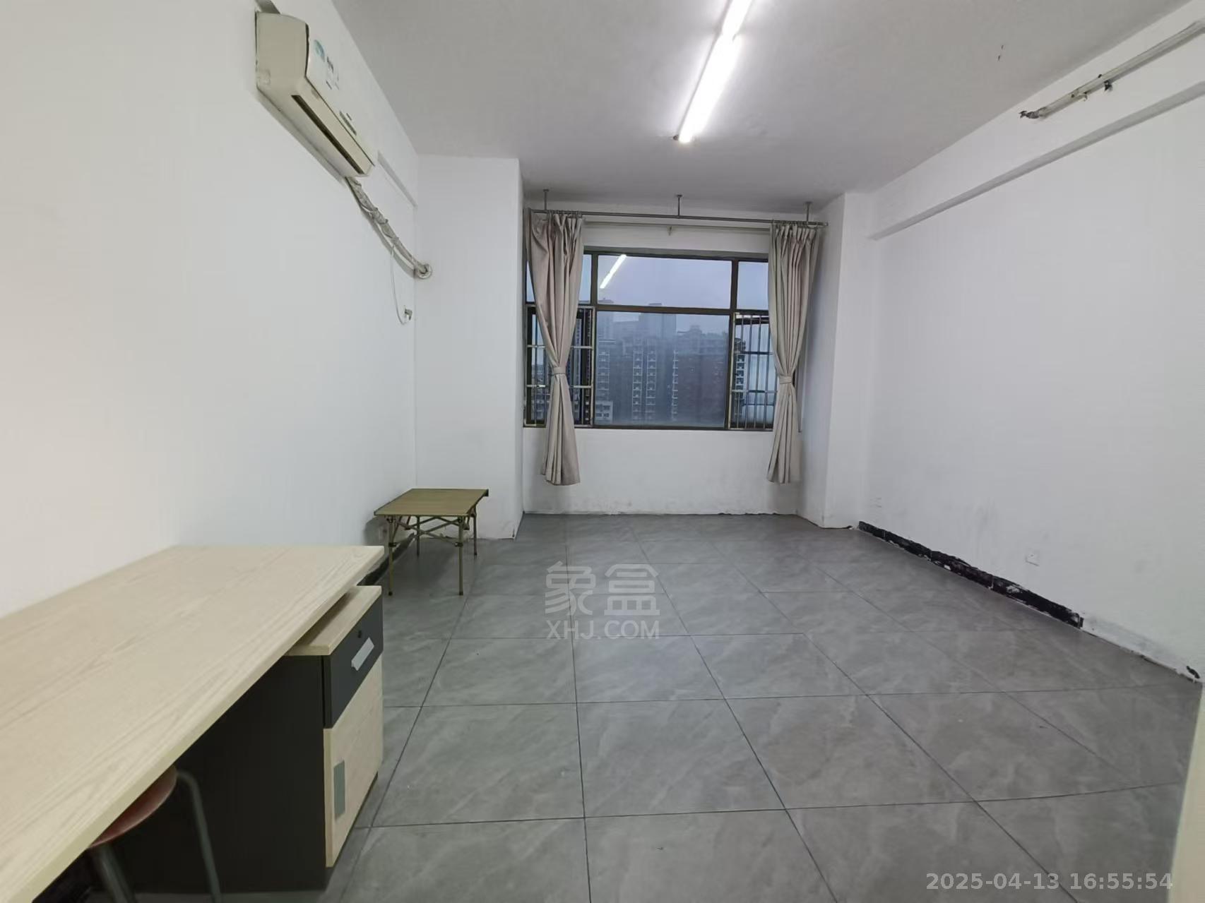 时尚新天地(平和堂) 1室1厅1卫 1000.0元/月 时尚新天地(平和堂) 1室1厅1卫 1000.0元/月室内图