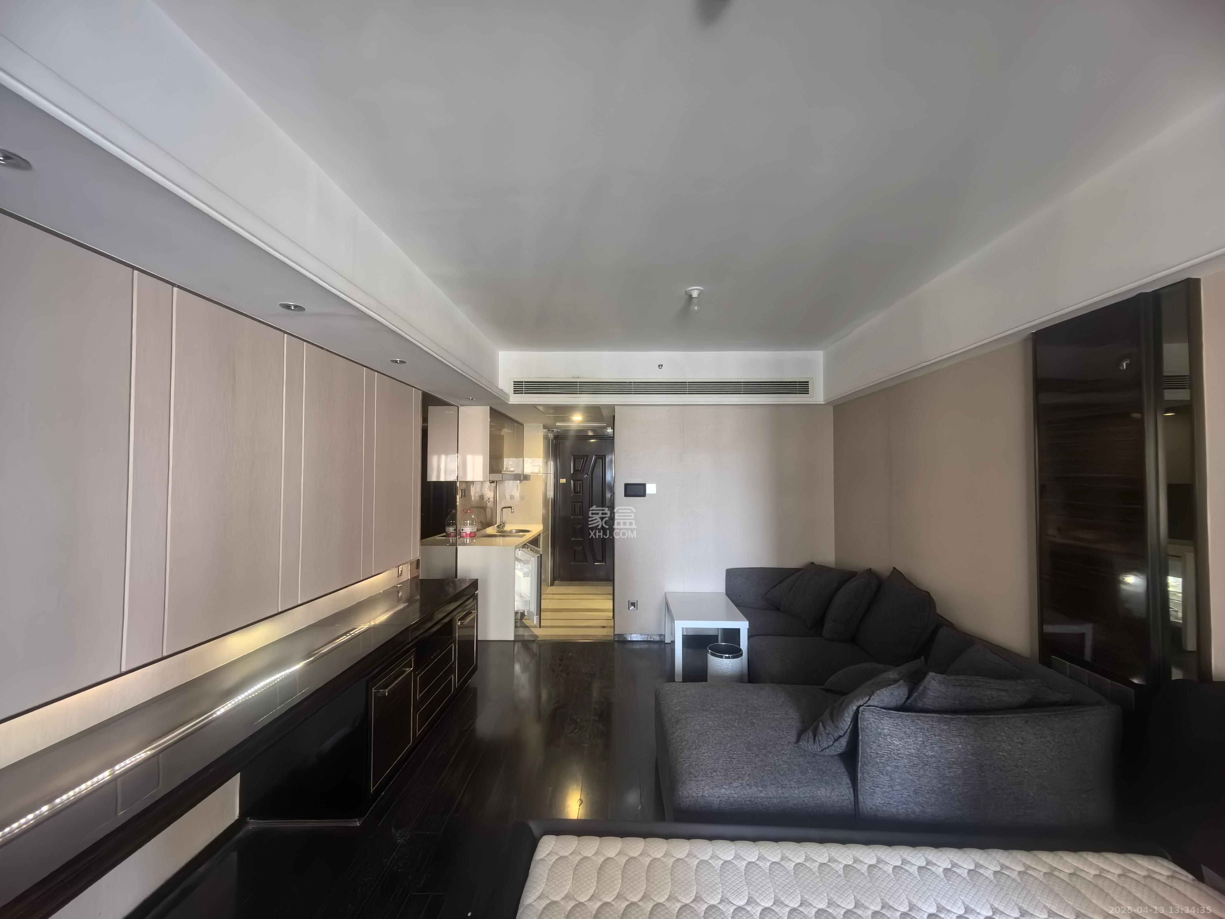 保利国际广场 1室1厅1卫 2500.0元/月 保利国际广场 1室1厅1卫 2500.0元/月室内图