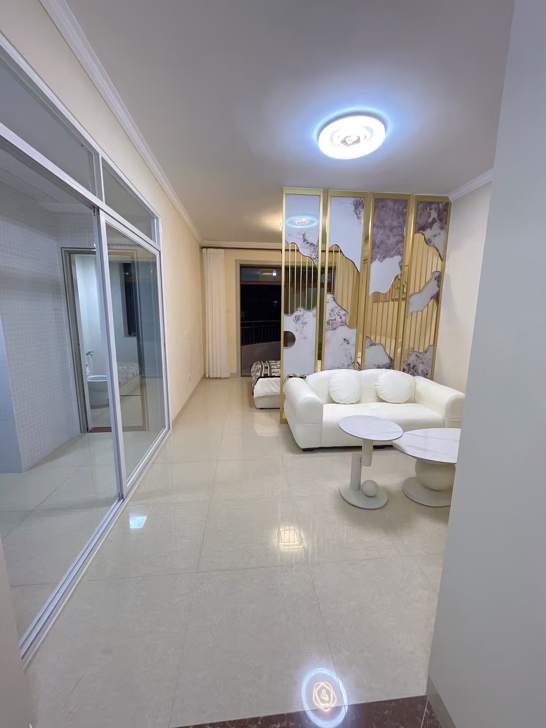 蔚蓝海语印象 1室1厅1卫 62.5万 蔚蓝海语印象 1室1厅1卫 62.5万客厅