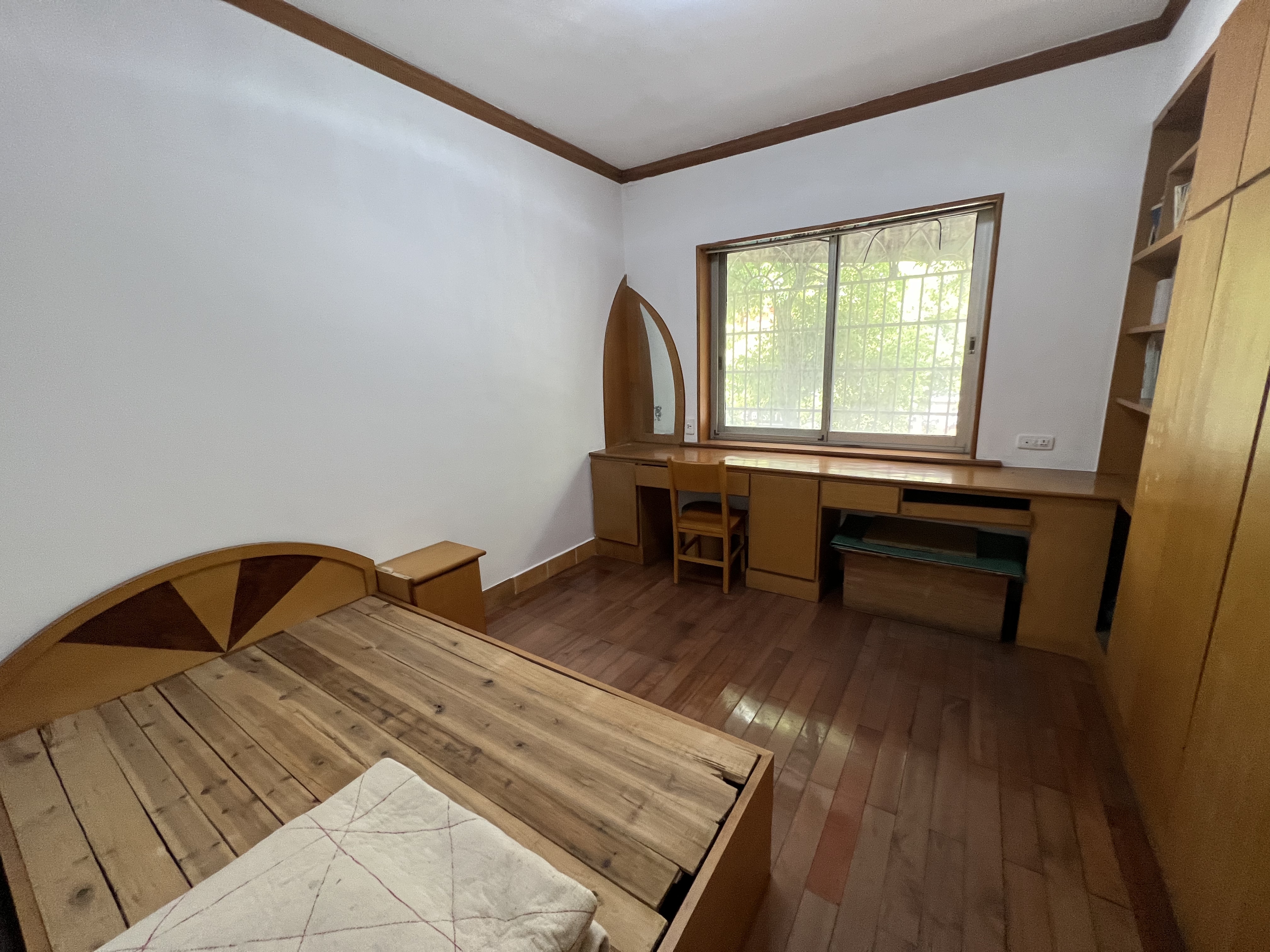 邮电新村 3室2厅1卫 1300.0元/月 邮电新村 3室2厅1卫 1300.0元/月室内图