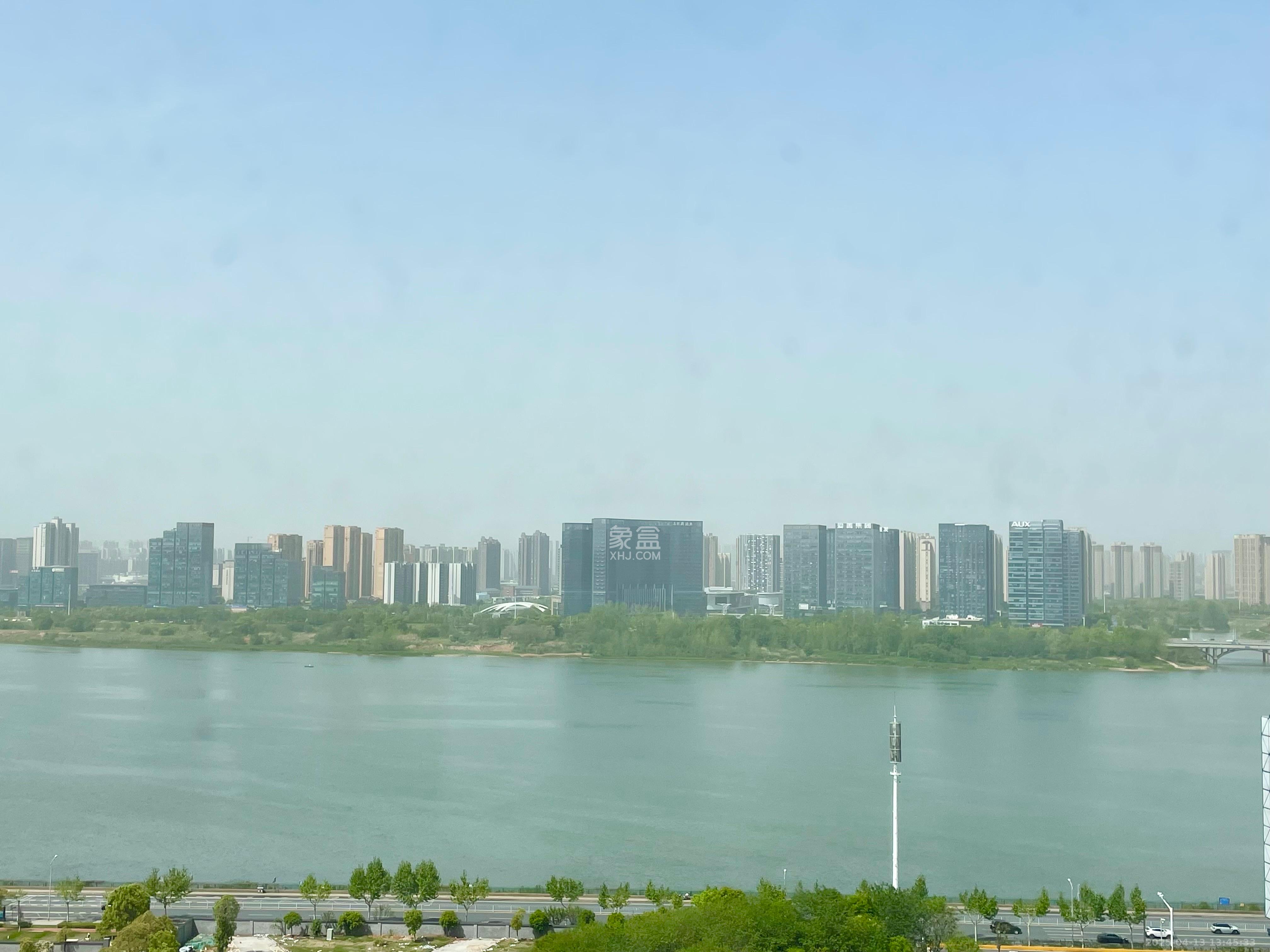 万科紫台  2室1厅1卫   1600.00元/月