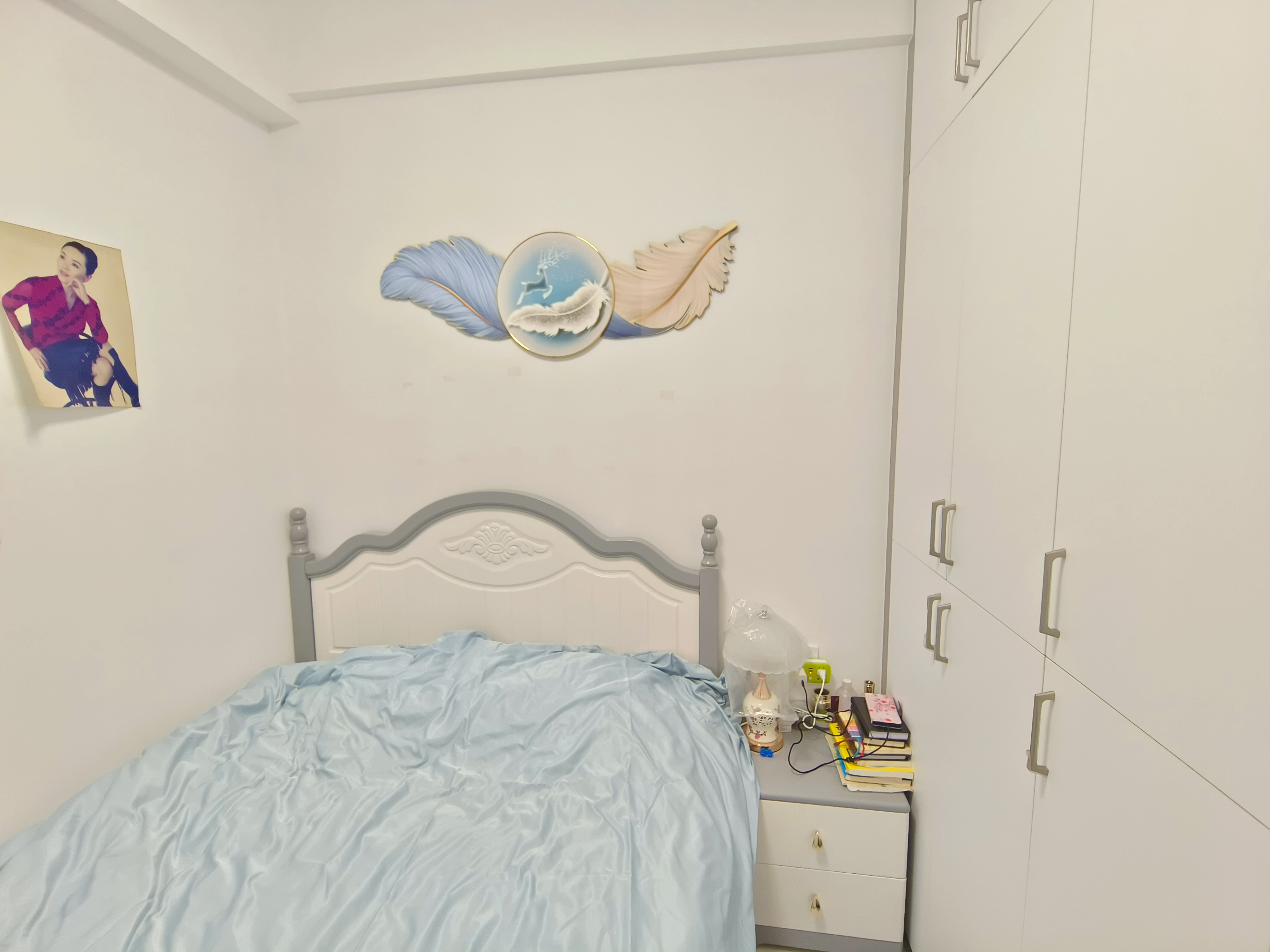 芷兰公馆西区 2室1厅1卫 1800.0元/月 芷兰公馆西区 2室1厅1卫 1800.0元/月室内图