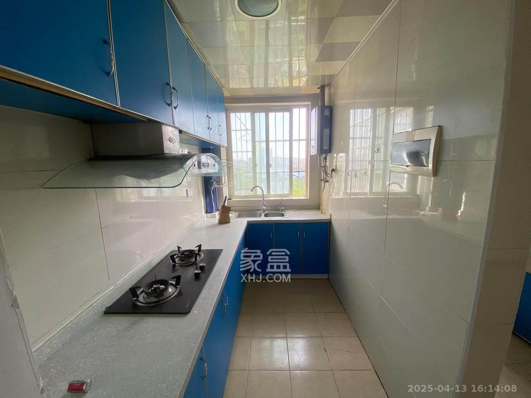 弘欣公寓 3室2厅1卫 1700.0元/月 弘欣公寓 3室2厅1卫 1700.0元/月室内图