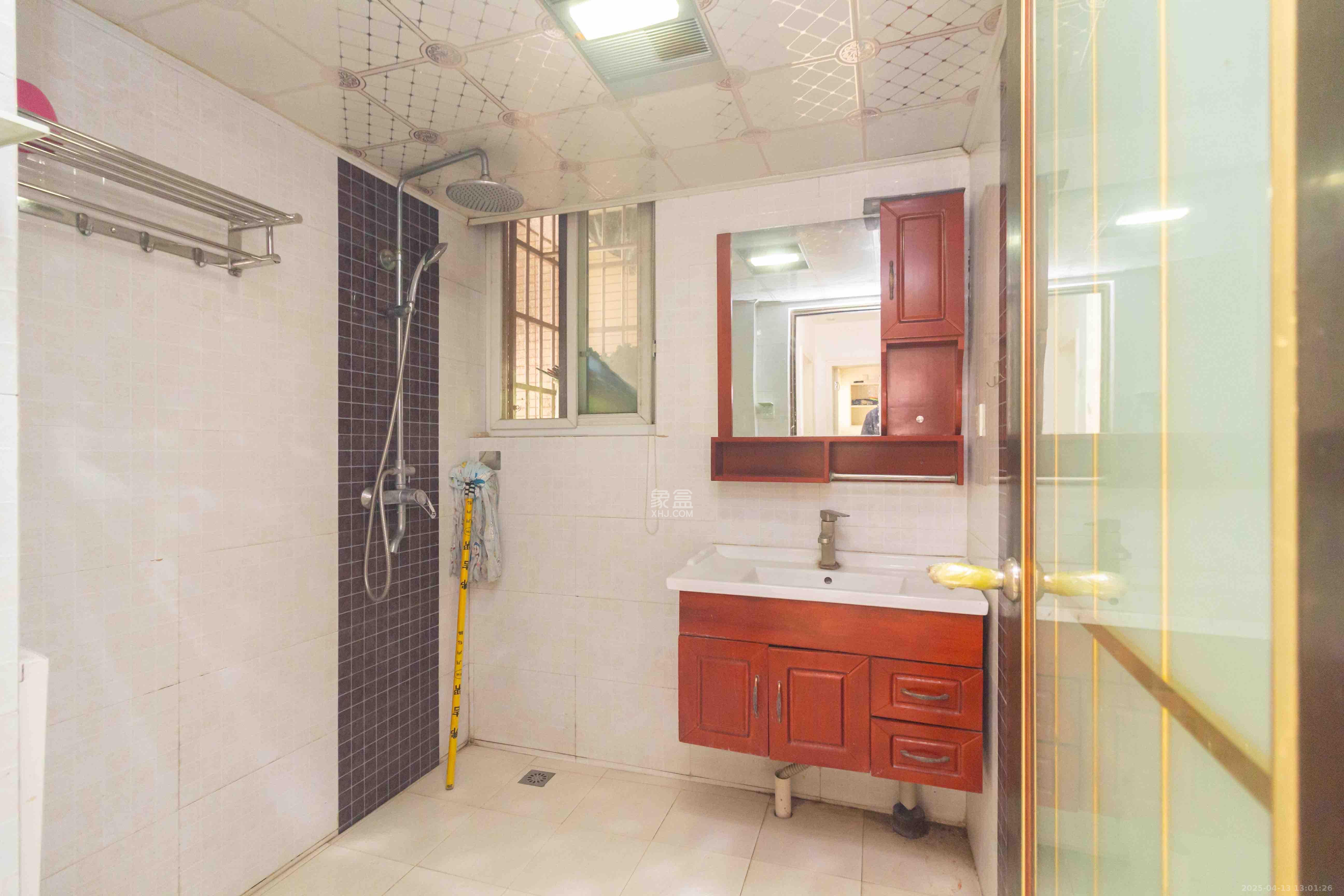 东业苹果社区  3室2厅1卫   1500.00元/月室内图