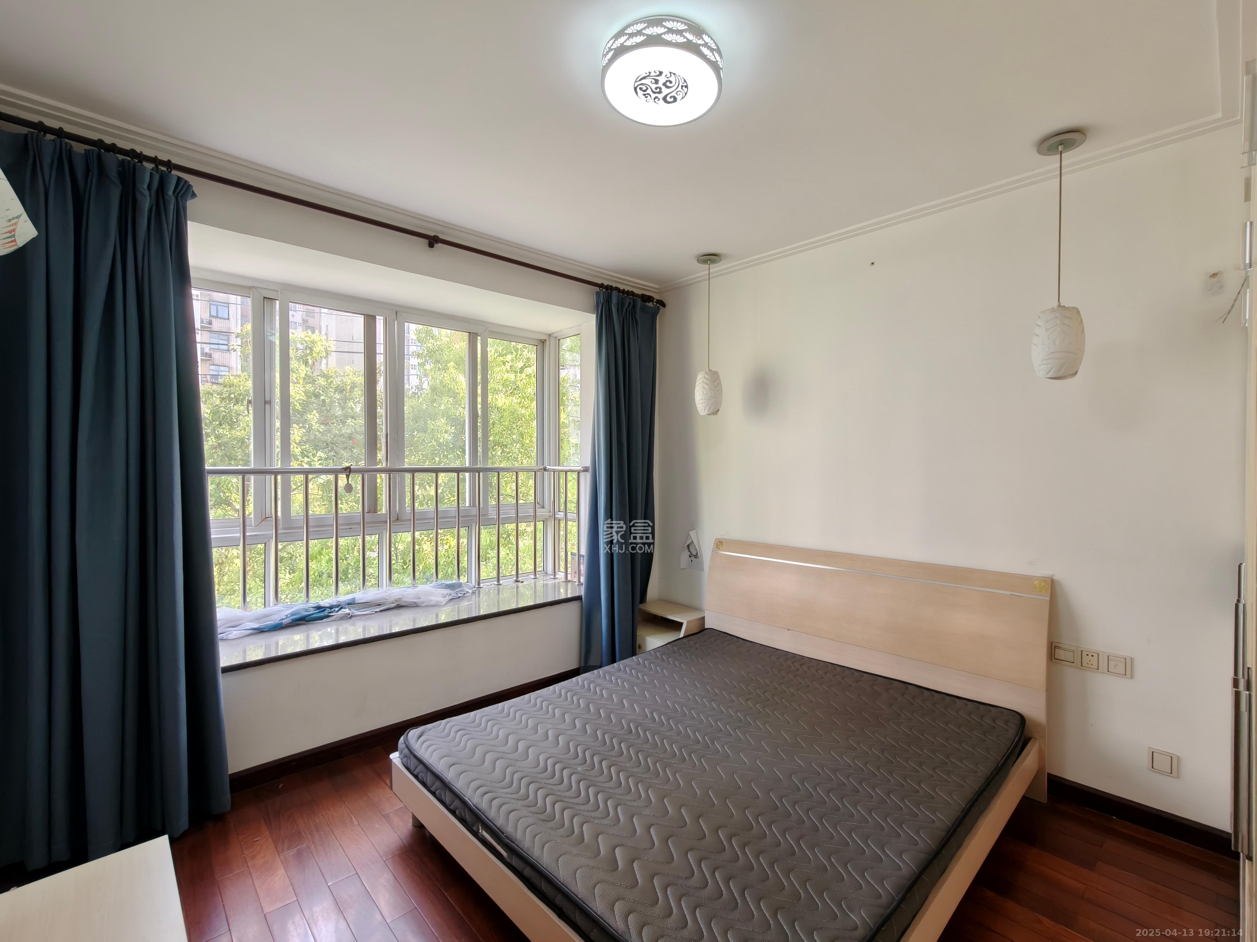 科大佳园南苑 3室2厅2卫 2900.0元/月 科大佳园南苑 3室2厅2卫 2900.0元/月室内图