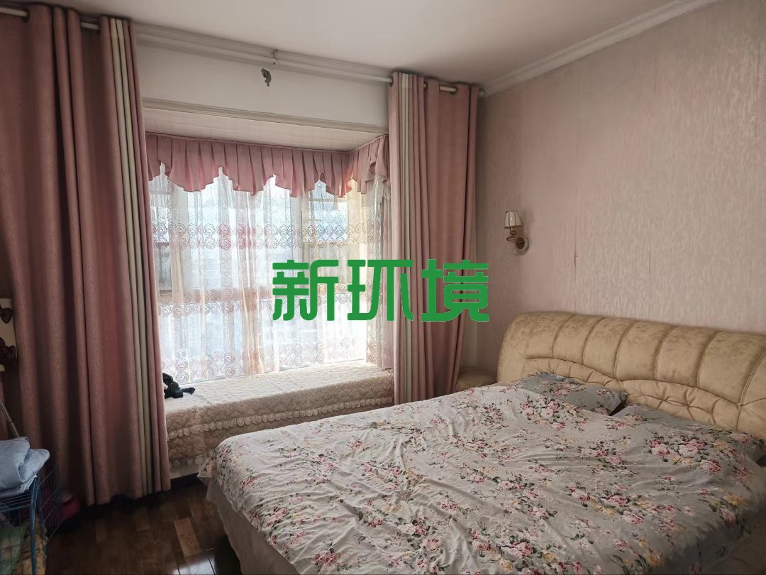 山城上品  3室2厅2卫   78.00万室内图