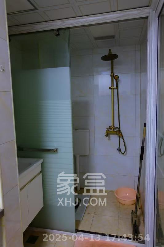 叠彩兰亭  2室1厅1卫   1700.00元/月室内图