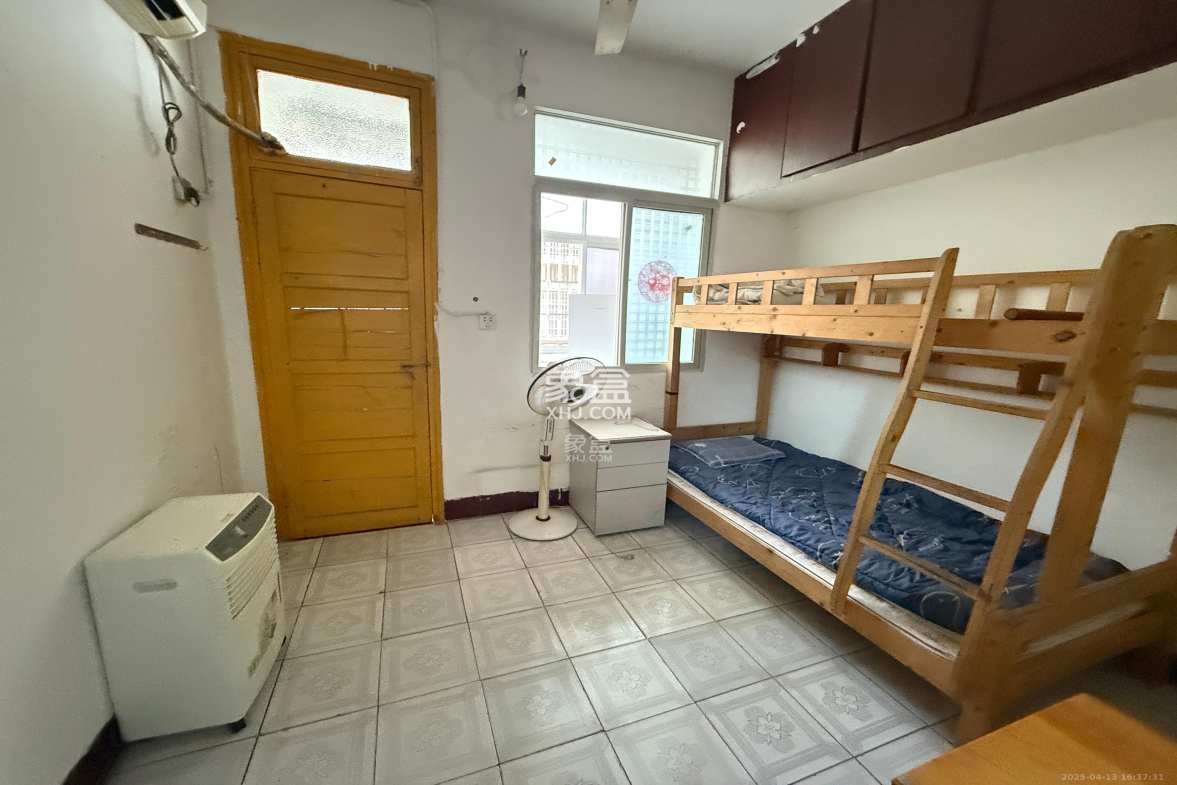 东瓜山一村 1室0厅0卫 1400.0元/月 东瓜山一村 1室0厅0卫 1400.0元/月室内图