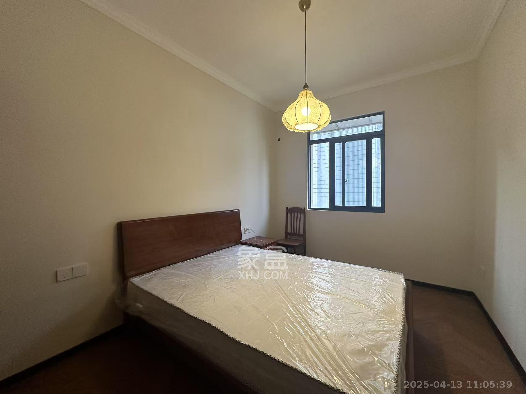 湖橡宿舍/湖橡小区 2室1厅1卫 1200.0元/月 湖橡宿舍/湖橡小区 2室1厅1卫 1200.0元/月室内图