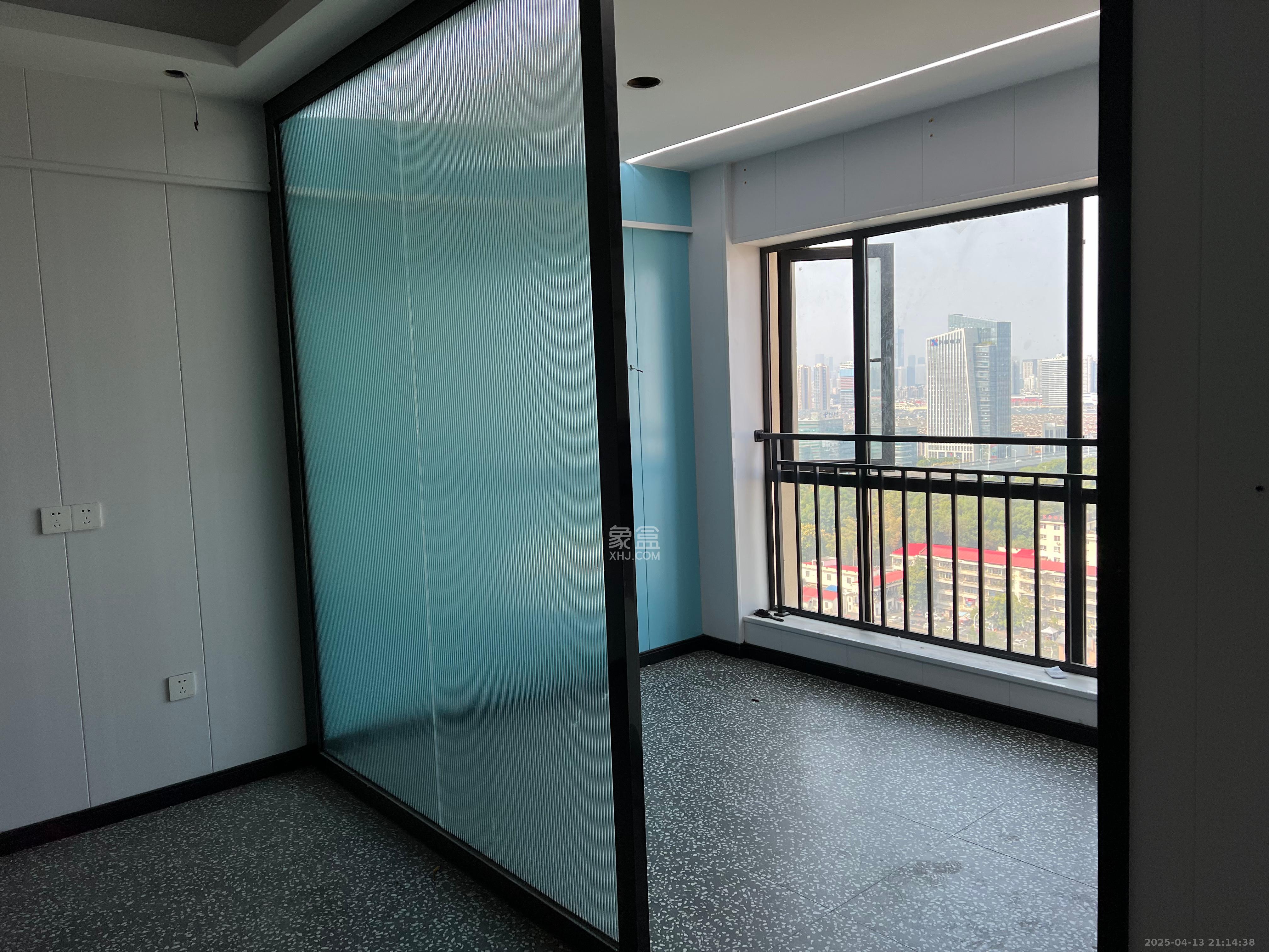 旭輝國際廣場（永升商業(yè)廣場）  1室1廳1衛(wèi)    3000.0元/月室內(nèi)圖
