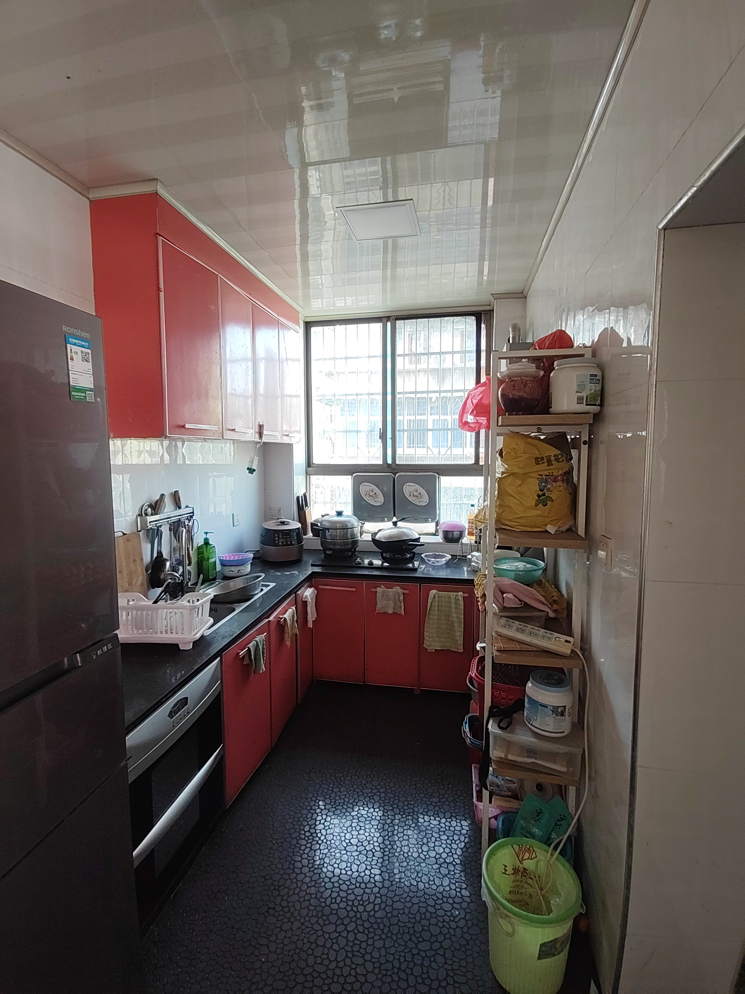 长青粮站(湖南军粮) 3室2厅2卫 43.8万 长青粮站(湖南军粮) 3室2厅2卫 43.8万客厅