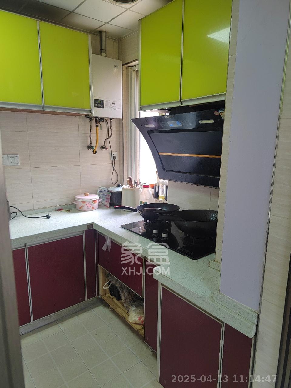 嘉华城(一期) 3室2厅1卫 2200.0元/月 嘉华城(一期) 3室2厅1卫 2200.0元/月室内图