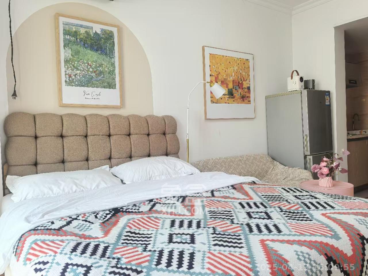 万科金域华府一期  1室1厅1卫    1500.0元/月 万科金域华府一期  1室1厅1卫    1500.0元/月