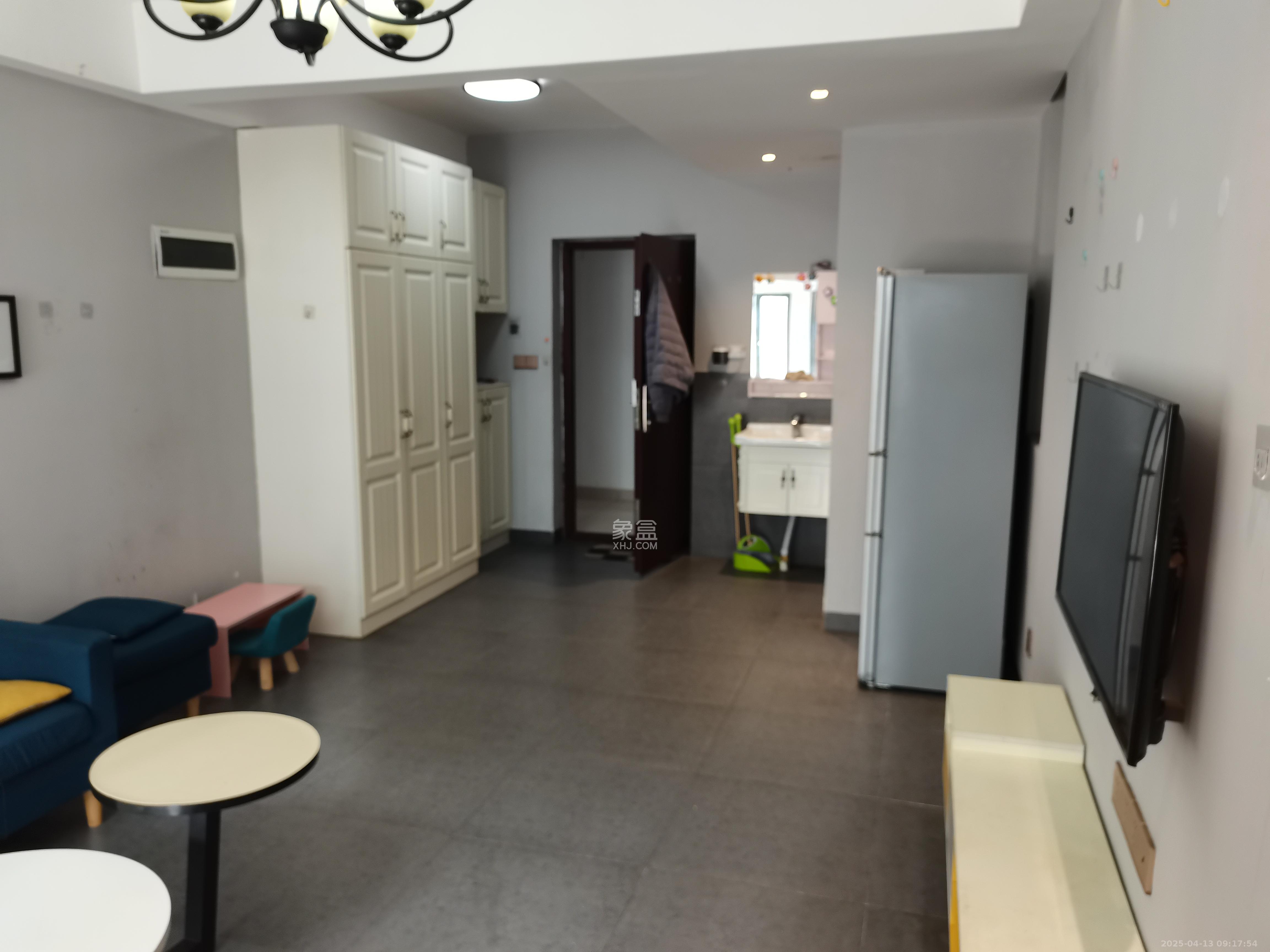 欧亚达国际广场 1室1厅1卫 2600.0元/月 欧亚达国际广场 1室1厅1卫 2600.0元/月室内图