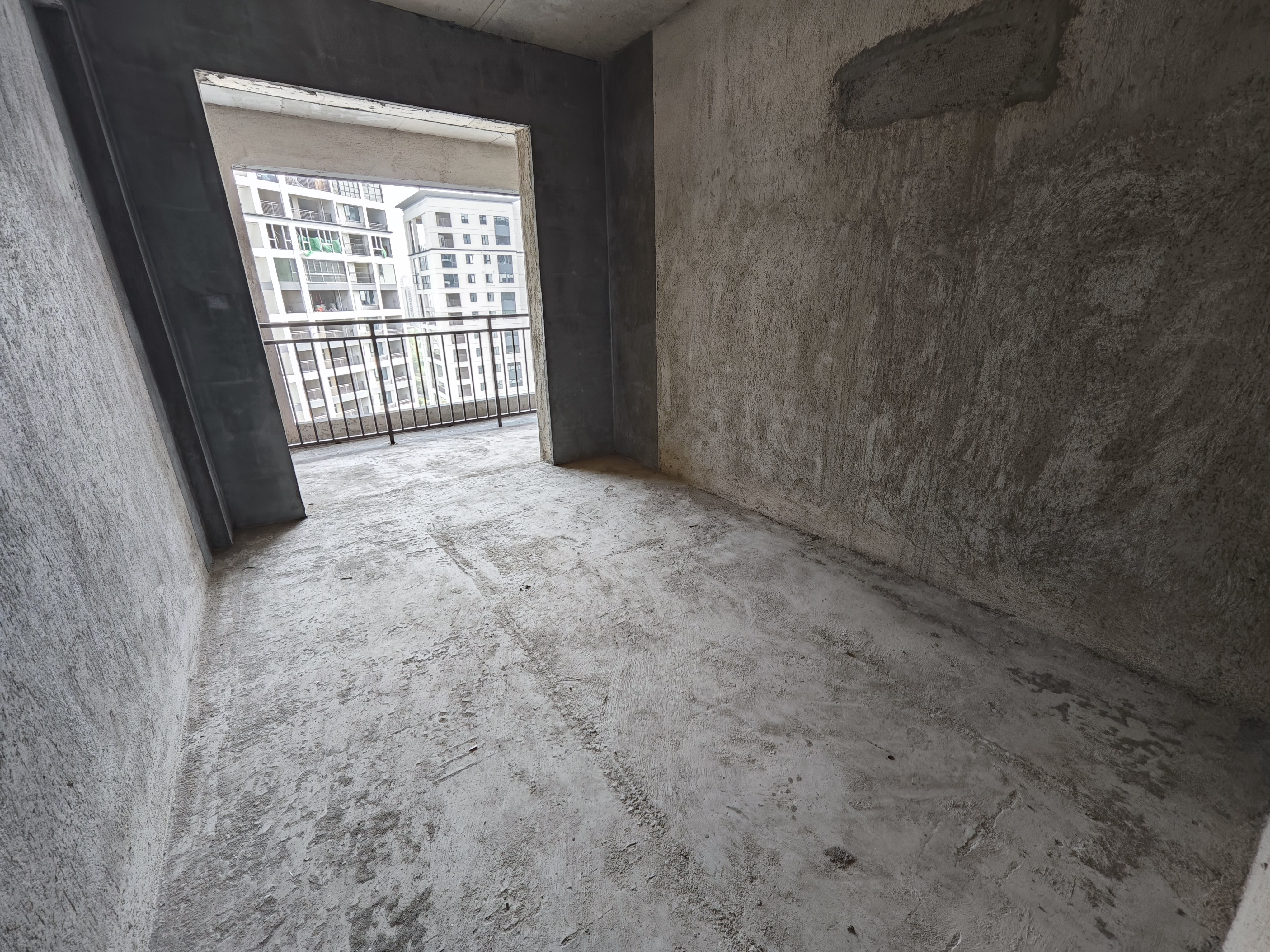 青春里-铂樾府 4室2厅2卫 93.8万 青春里-铂樾府 4室2厅2卫 93.8万卧室