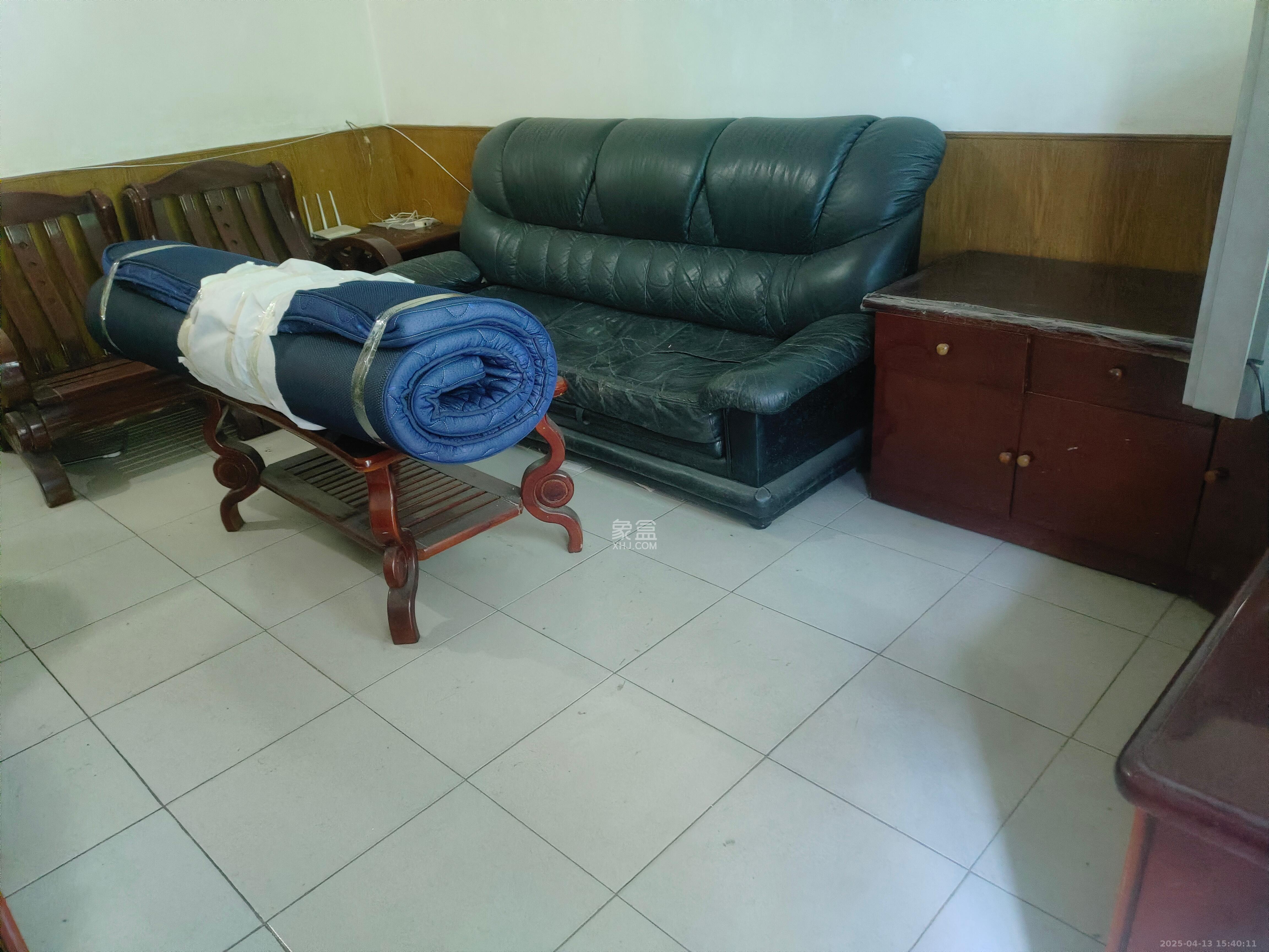 妹子山社区(曙光社区) 2室1厅1卫 1400.0元/月 妹子山社区(曙光社区) 2室1厅1卫 1400.0元/月室内图