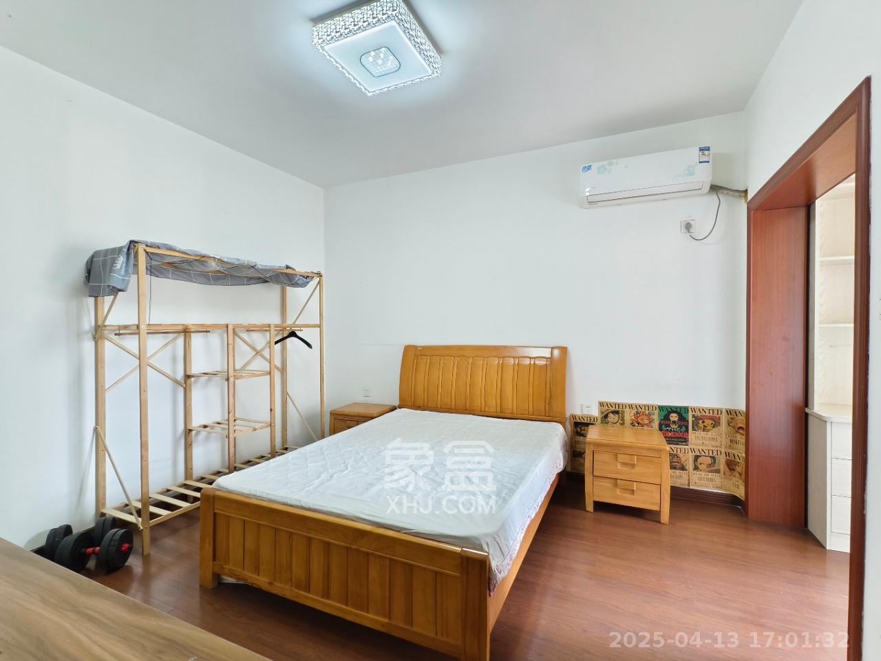 奥克斯广场  2室2厅1卫   2700.00元/月室内图