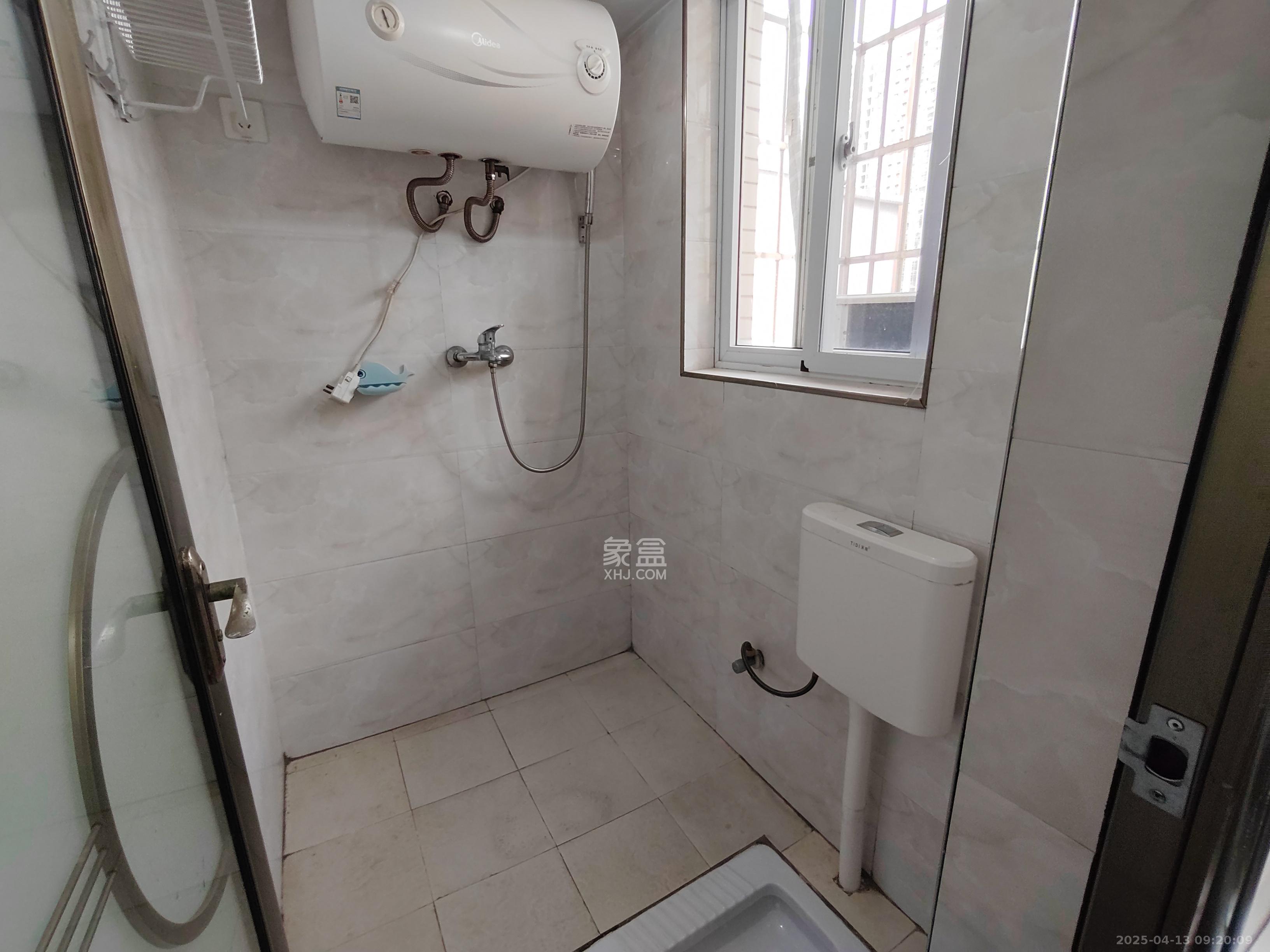 金科佳苑  1室0厅0卫    800.0元/月 金科佳苑  1室0厅0卫    800.0元/月室内图