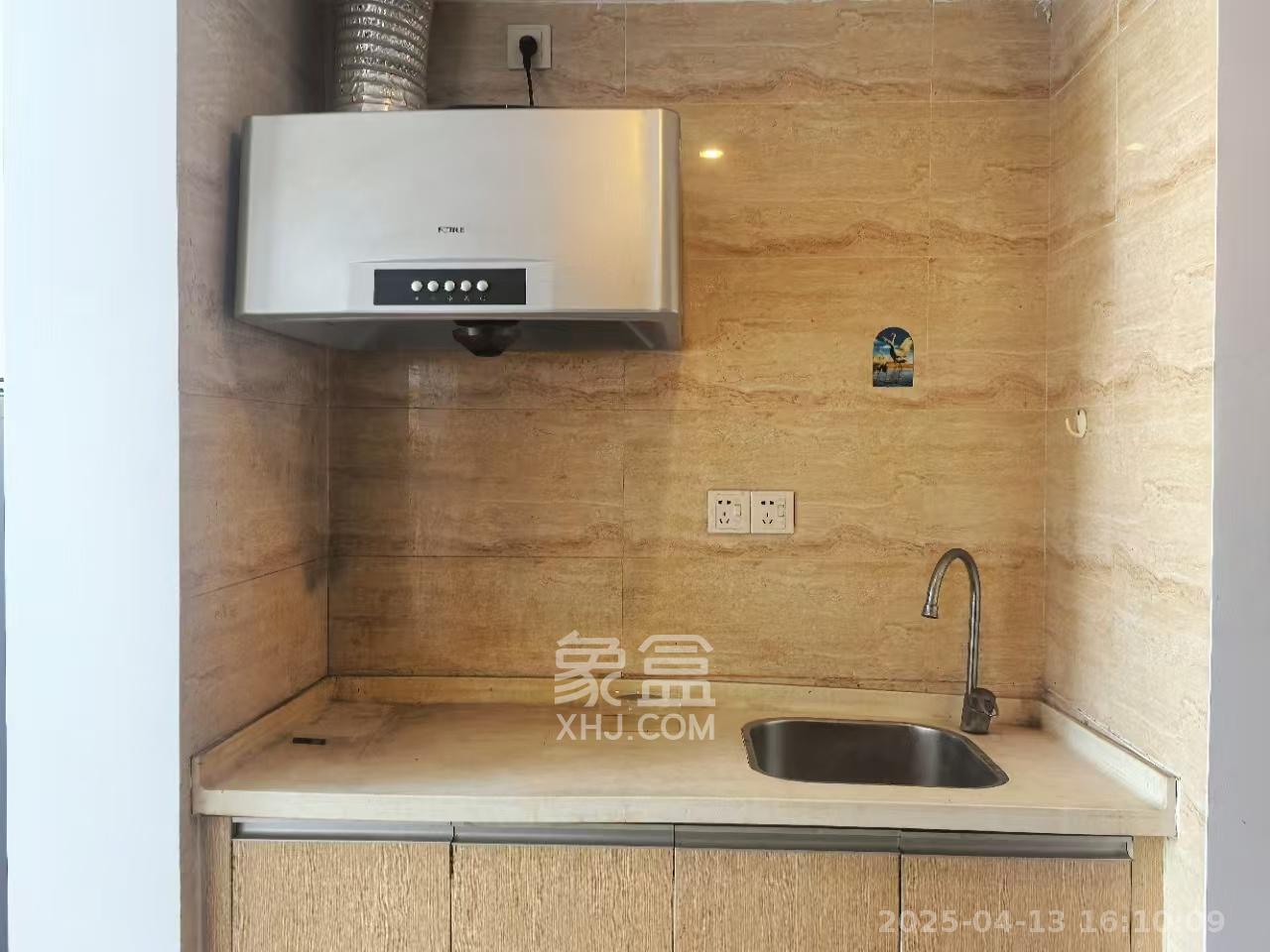 万科金域华府一期  1室1厅1卫    1500.0元/月室内图