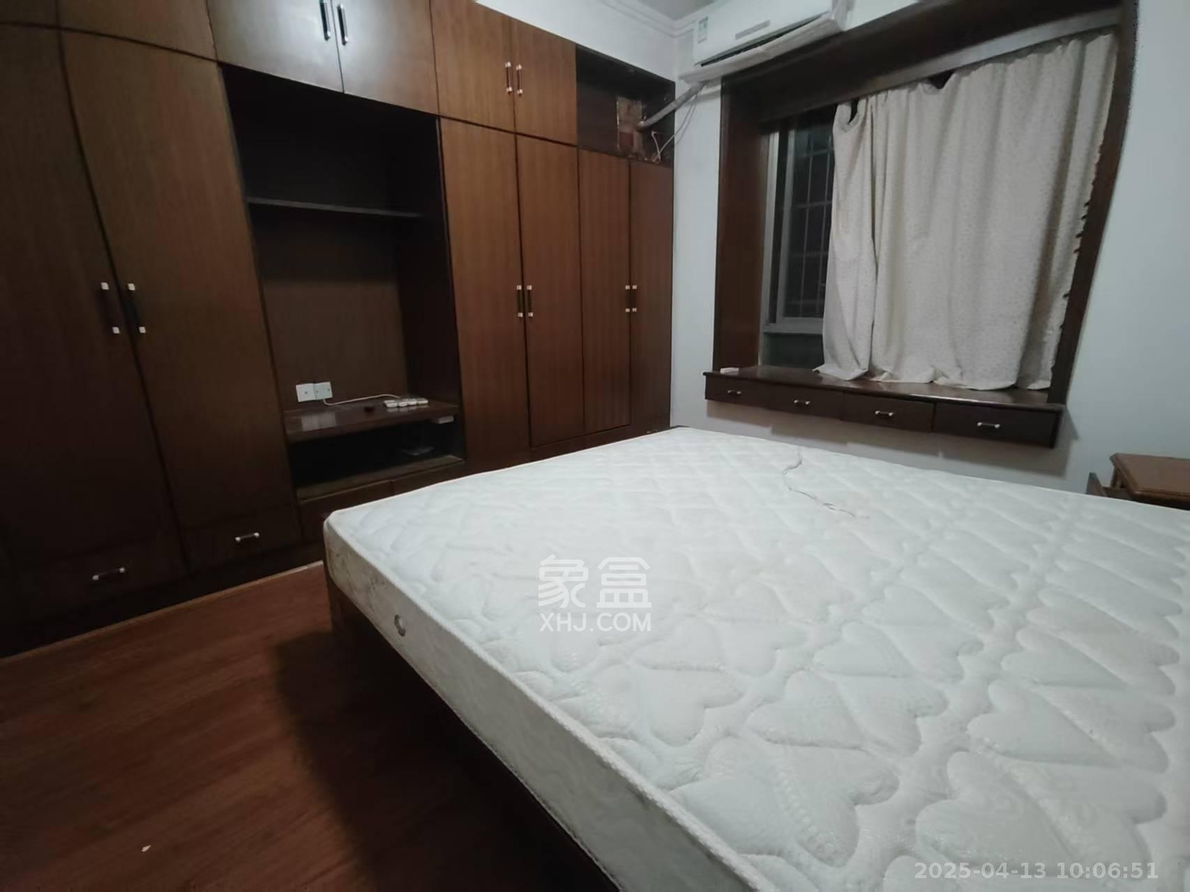 西江庭院（盐业集团宿舍）  2室2厅2卫   2400.00元/月室内图