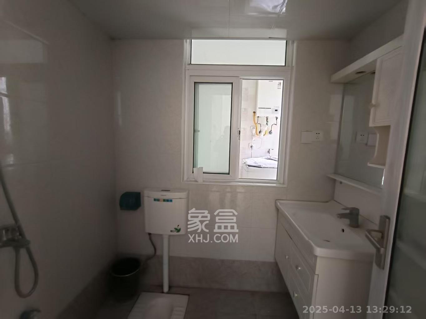 鑫天格林香山 2室1厅1卫 1300.0元/月 鑫天格林香山 2室1厅1卫 1300.0元/月室内图