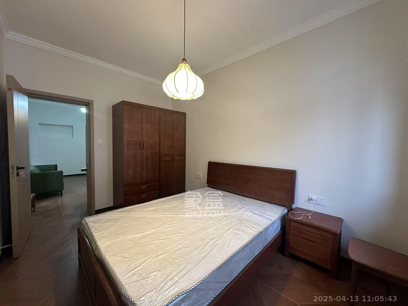 湖橡宿舍/湖橡小区 2室1厅1卫 1200.0元/月 湖橡宿舍/湖橡小区 2室1厅1卫 1200.0元/月室内图