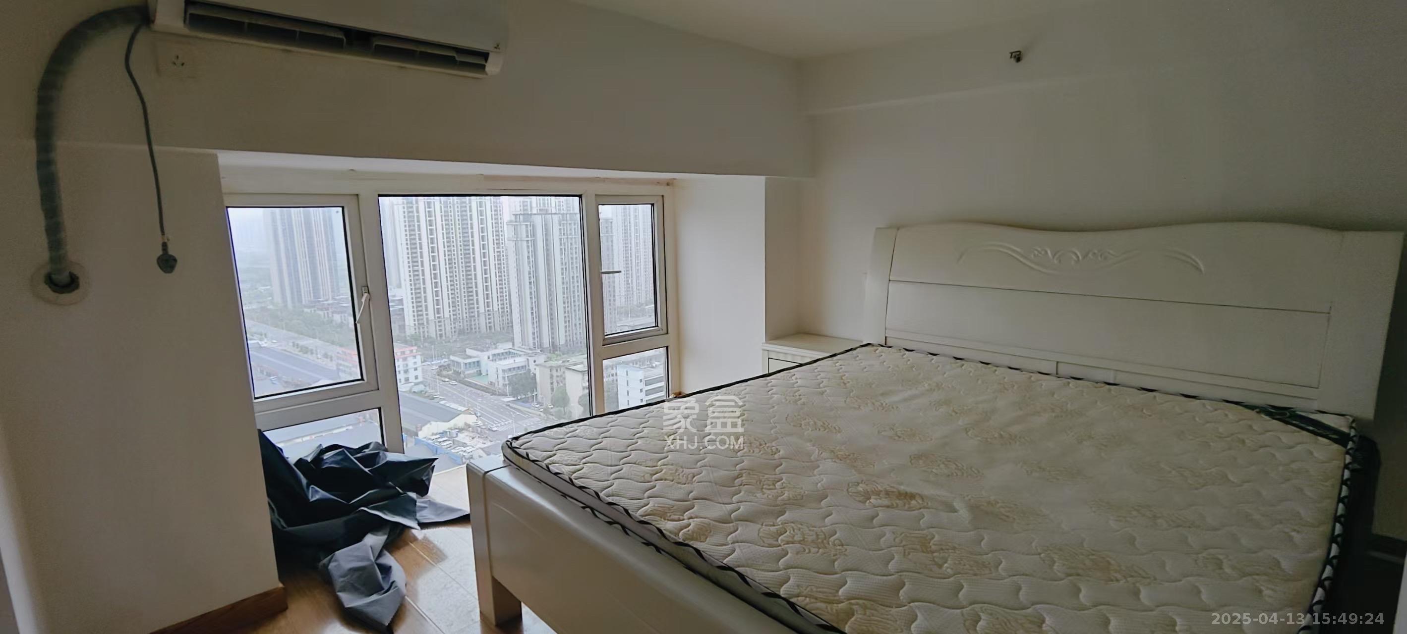 芙蓉万国城MOMA(卓越汇富苑) 1室0厅0卫 1800.0元/月 芙蓉万国城MOMA(卓越汇富苑) 1室0厅0卫 1800.0元/月室内图