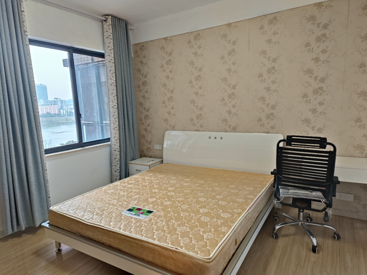 资江明珠  1室1厅1卫   1200.00元/月室内图
