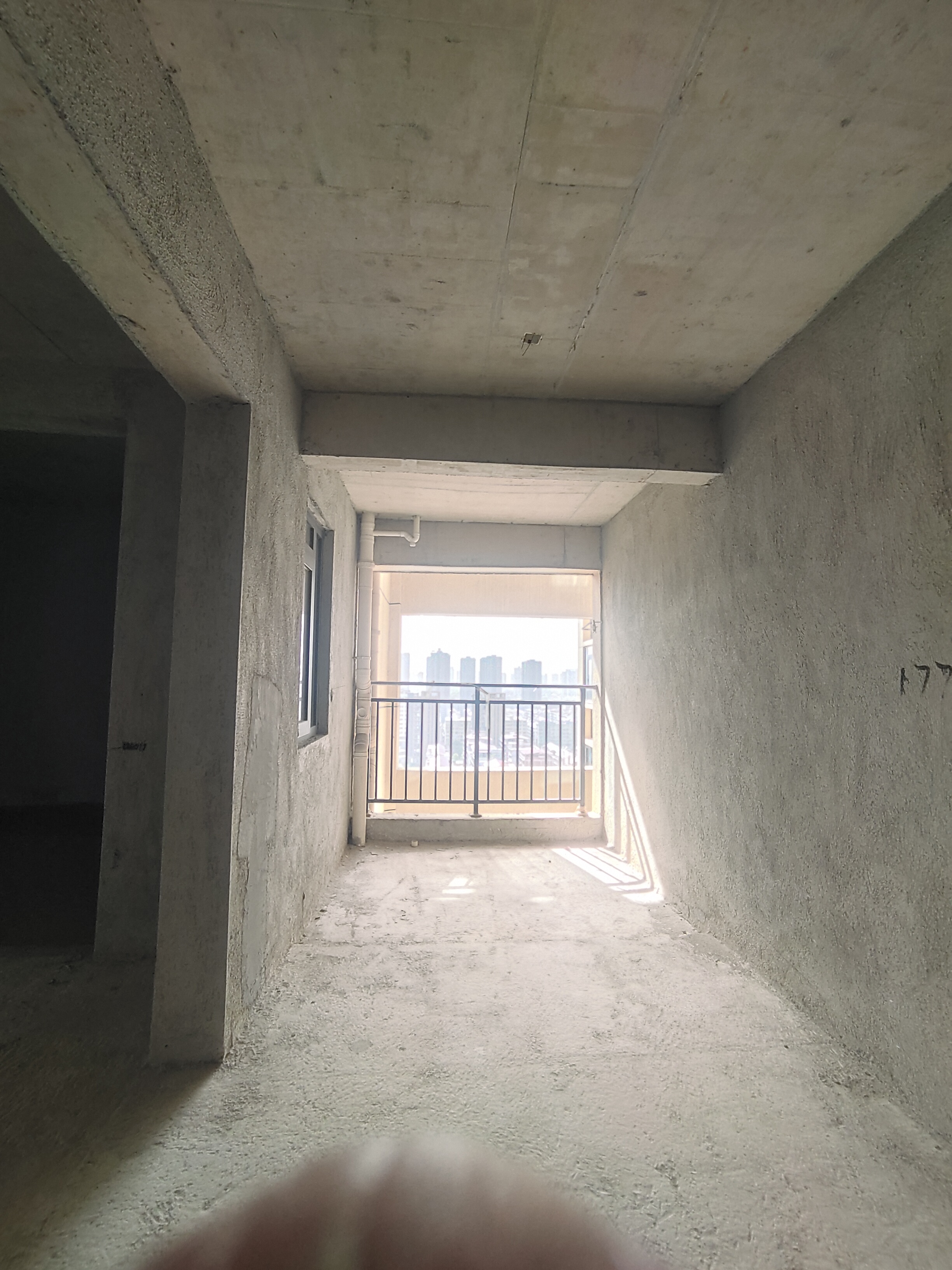 石化大院  3室2厅2卫    72.8万 石化大院  3室2厅2卫    72.8万客厅