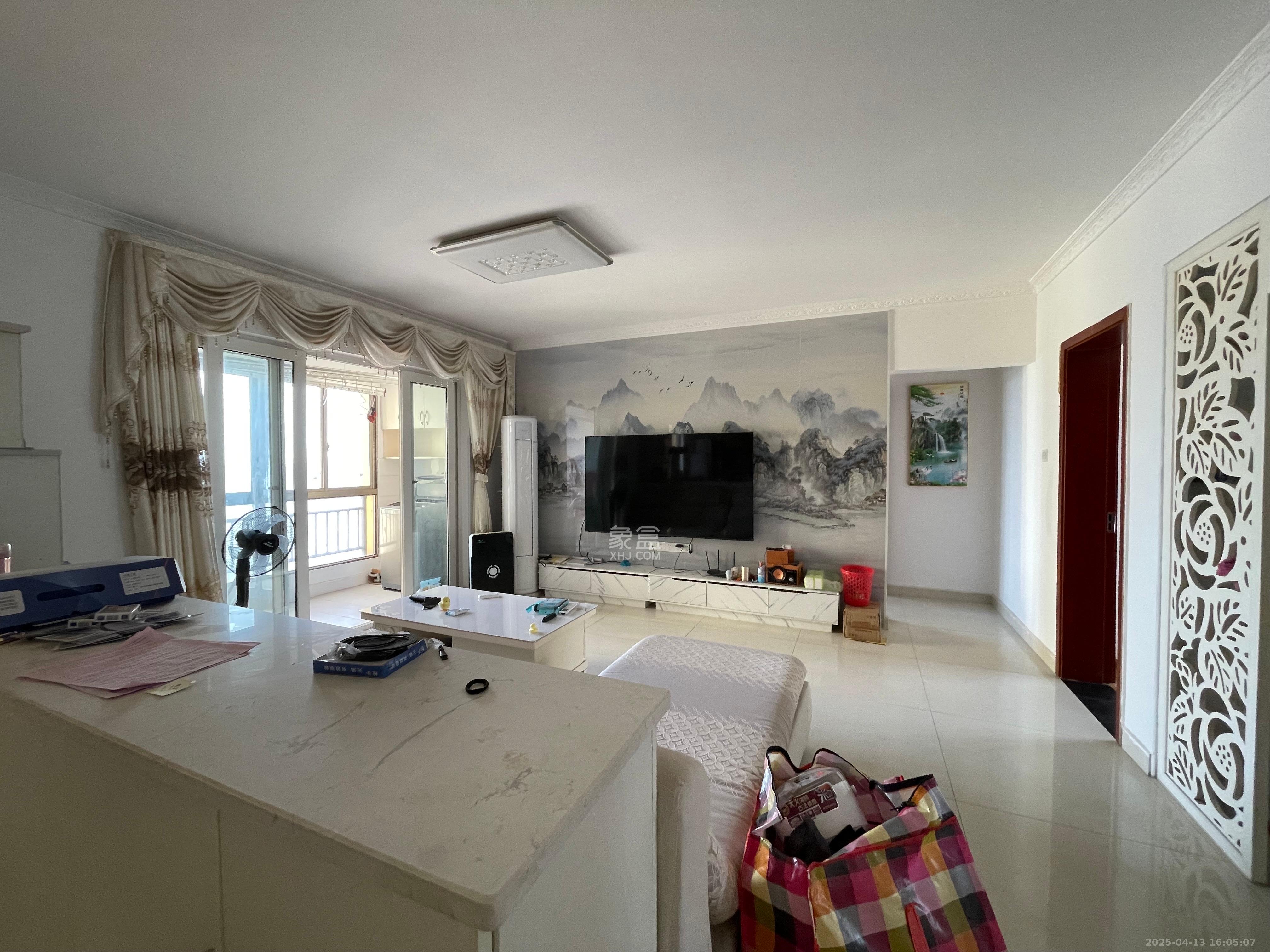 米兰春天  4室2厅2卫    2000.0元/月 米兰春天  4室2厅2卫    2000.0元/月室内图