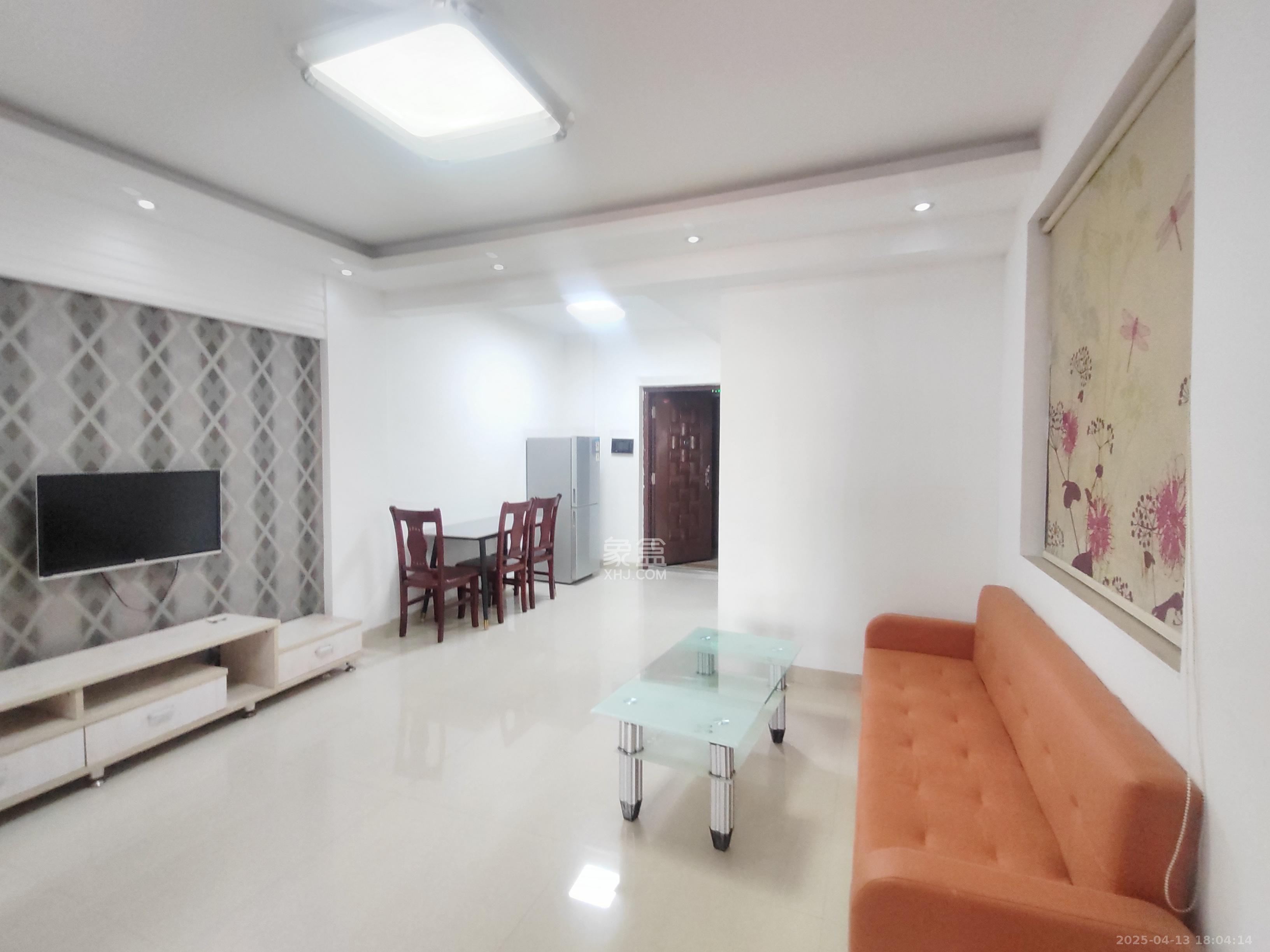 铂宫 2室2厅1卫 2800.0元/月 铂宫 2室2厅1卫 2800.0元/月室内图