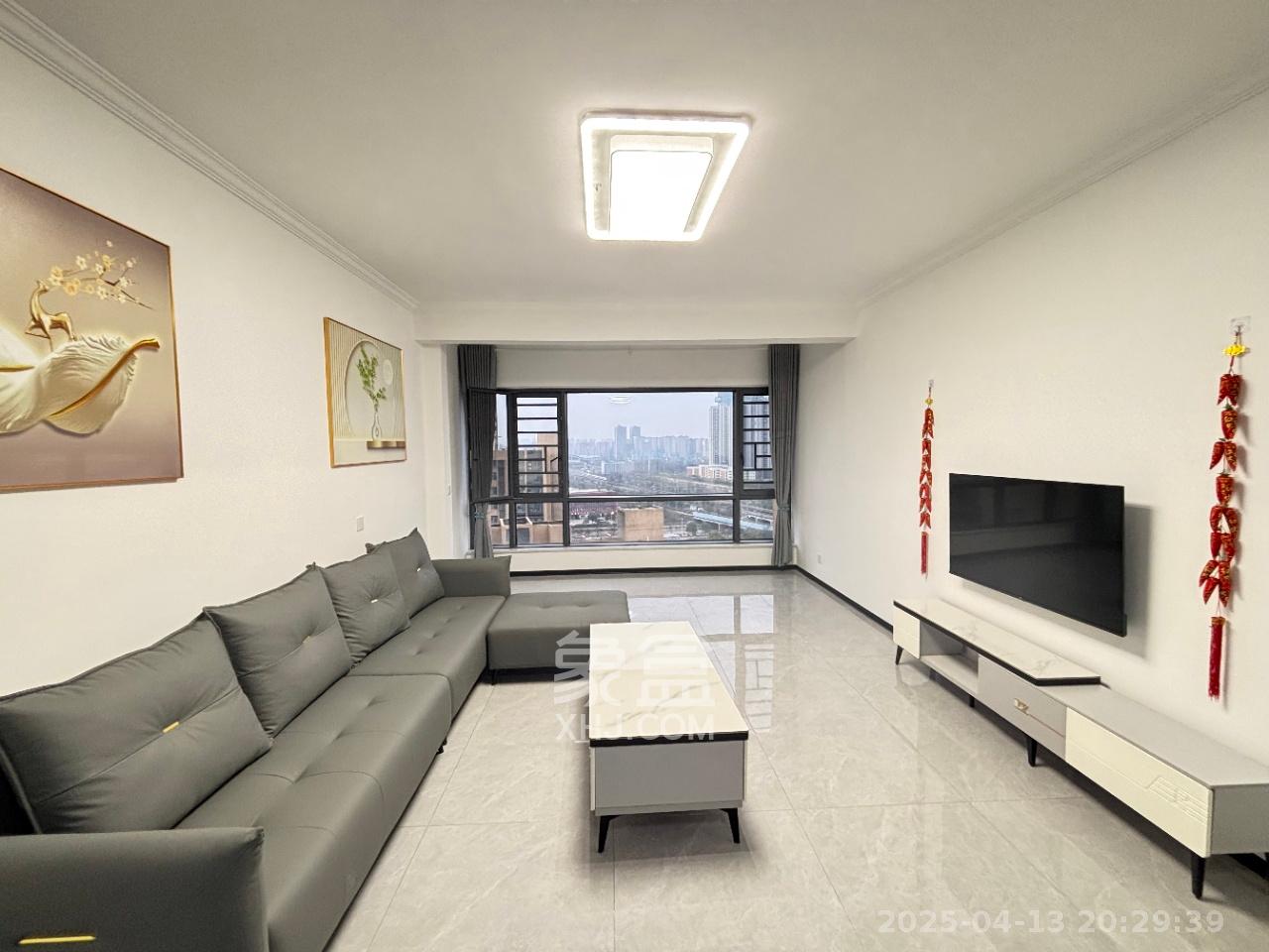 和景园 2室2厅1卫 1800.0元/月 和景园 2室2厅1卫 1800.0元/月室内图