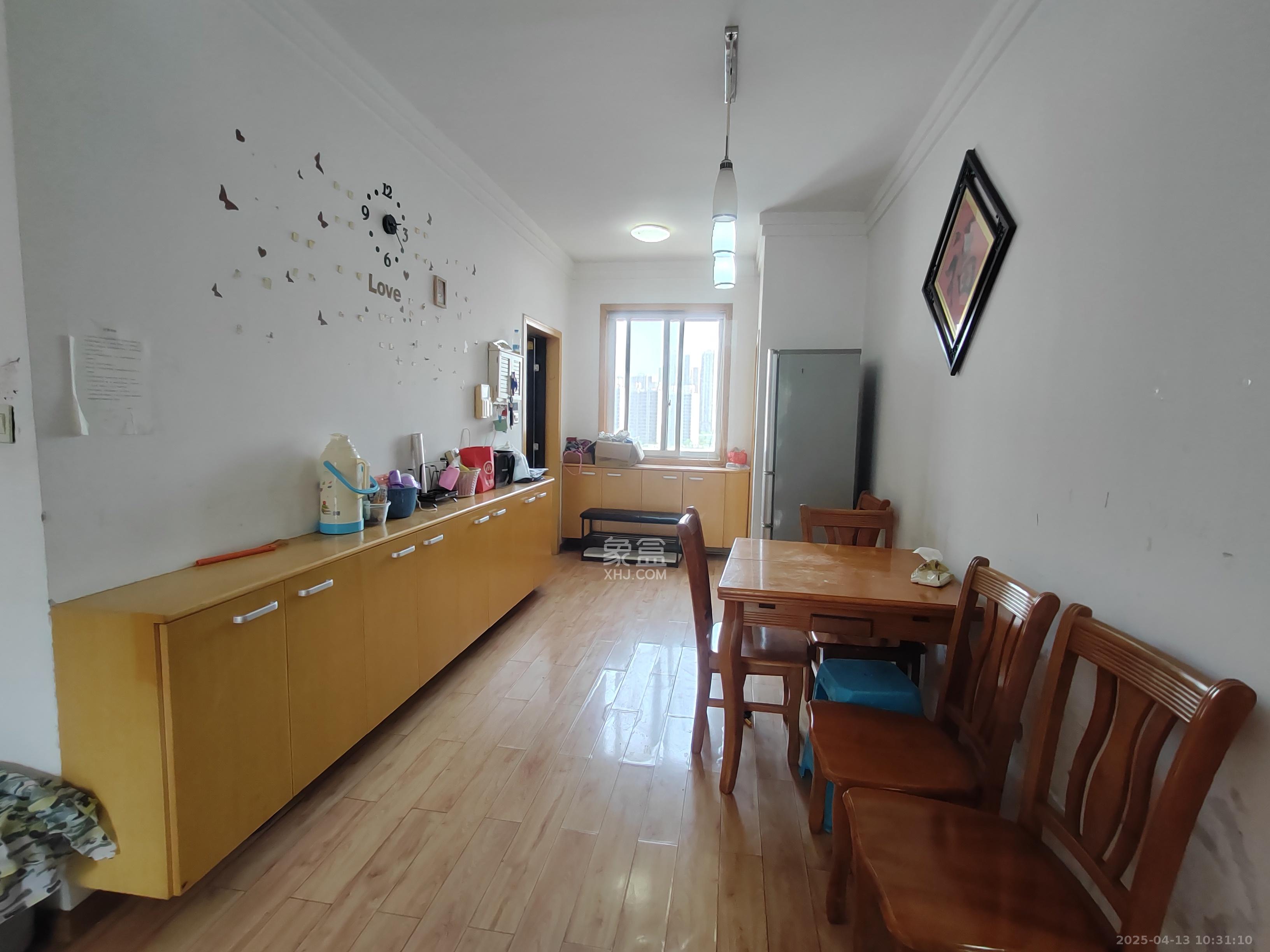 世景华庭 2室1厅1卫 1600.0元/月 世景华庭 2室1厅1卫 1600.0元/月室内图