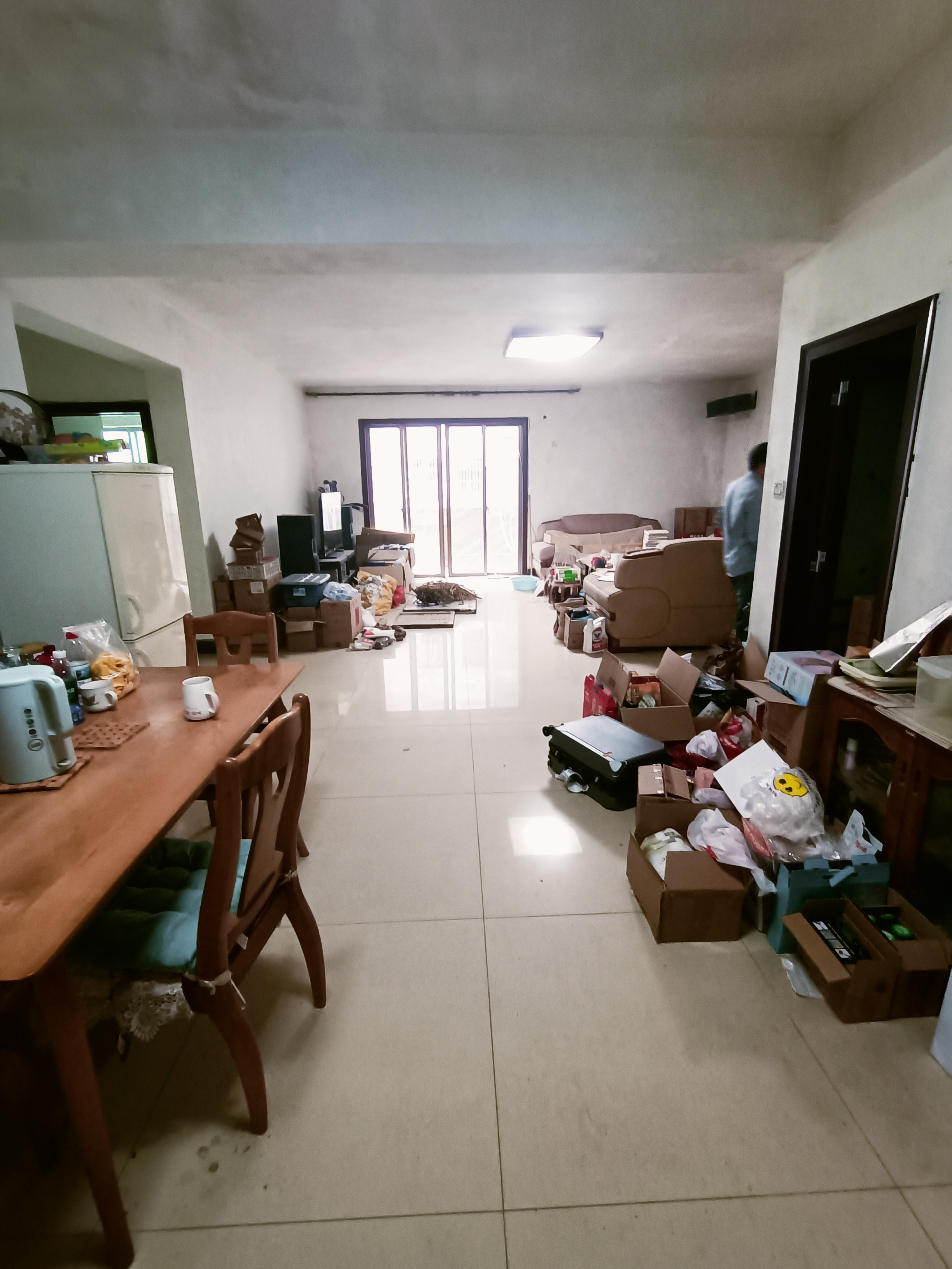 佳宝花园 4室2厅2卫 162.0万 佳宝花园 4室2厅2卫 162.0万客厅