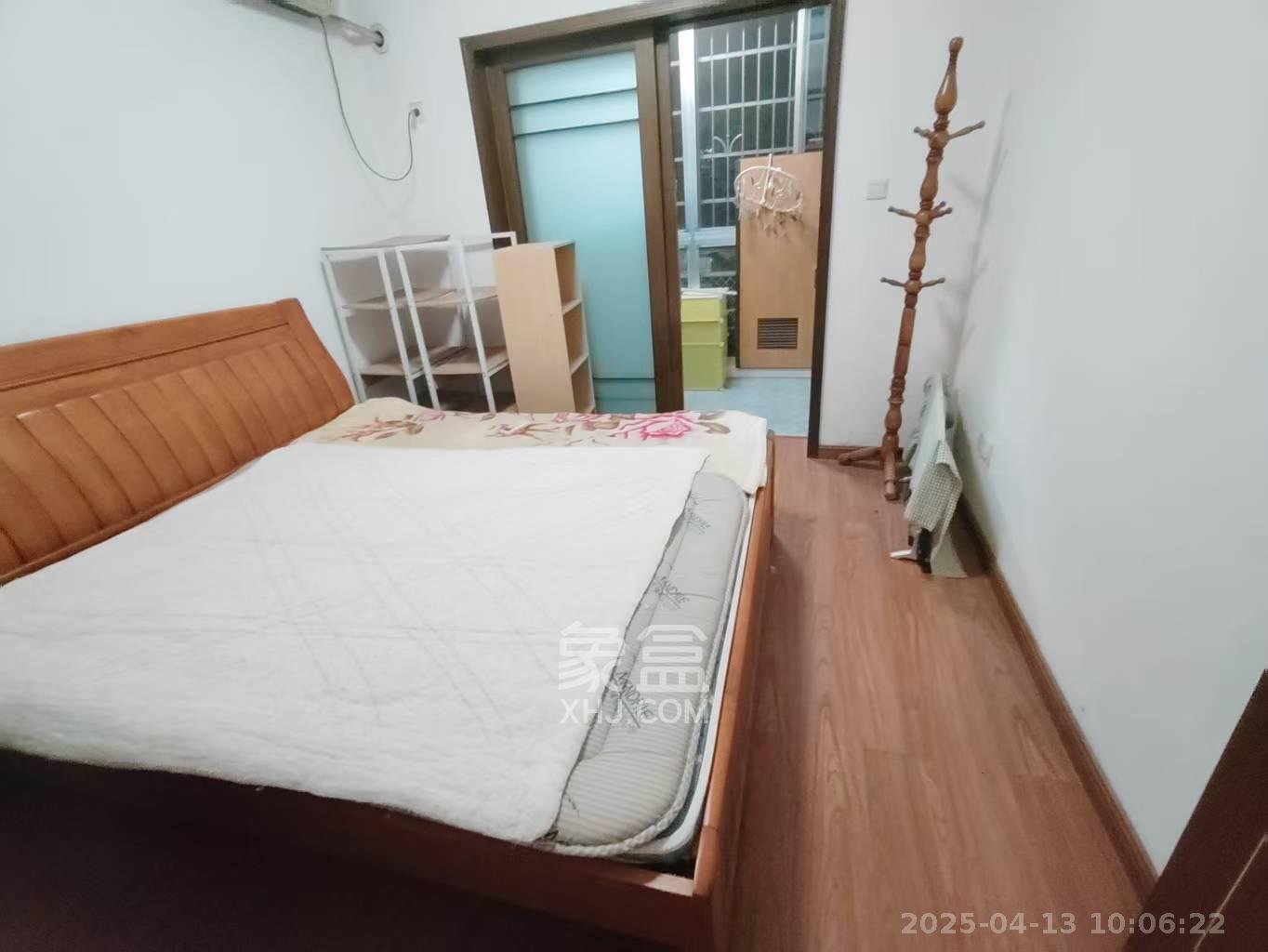 西江庭院（盐业集团宿舍）  2室2厅2卫   2400.00元/月室内图