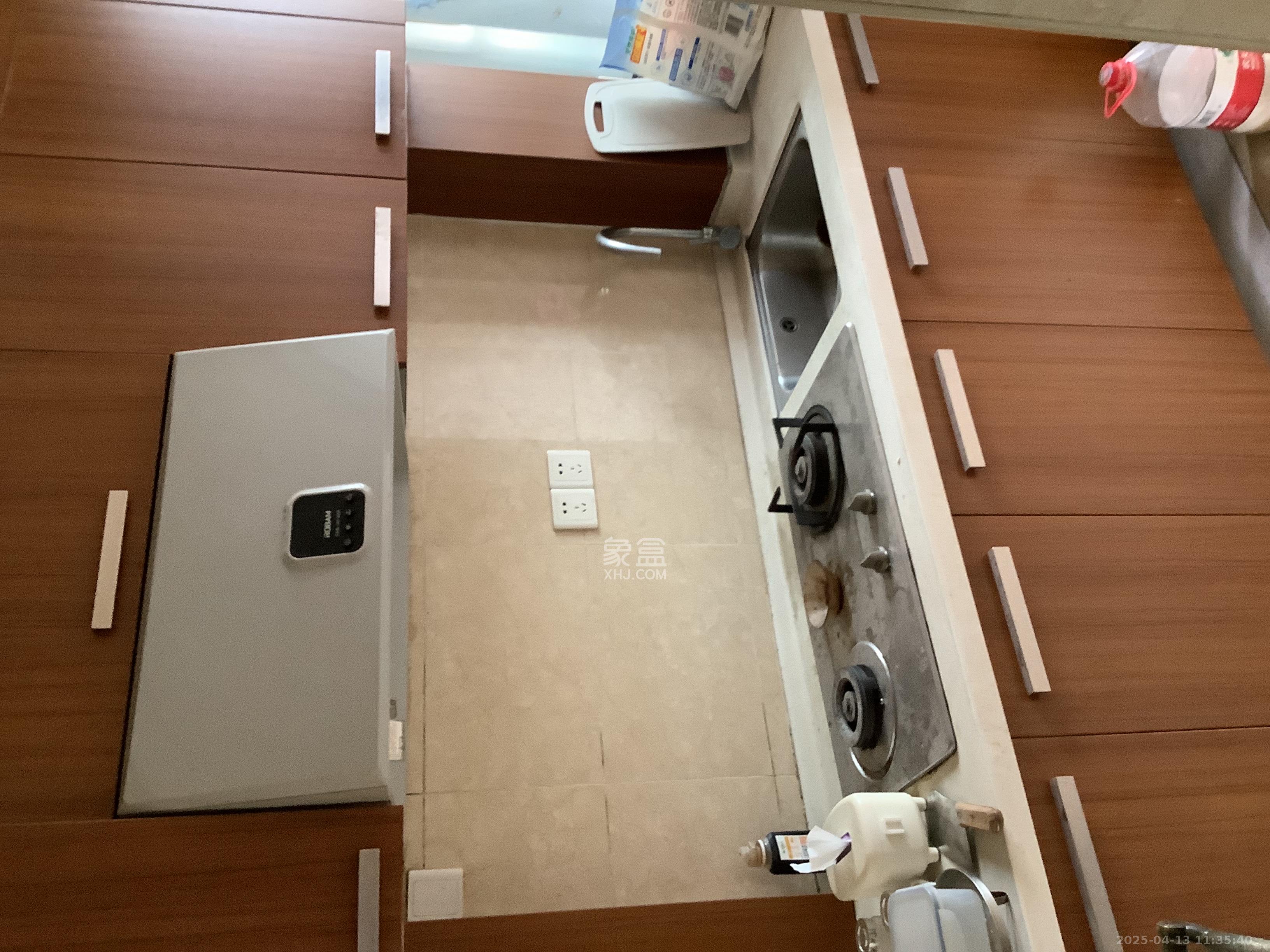 中信凯旋蓝岸（中信新城三期）  1室1厅1卫    1300.0元/月室内图