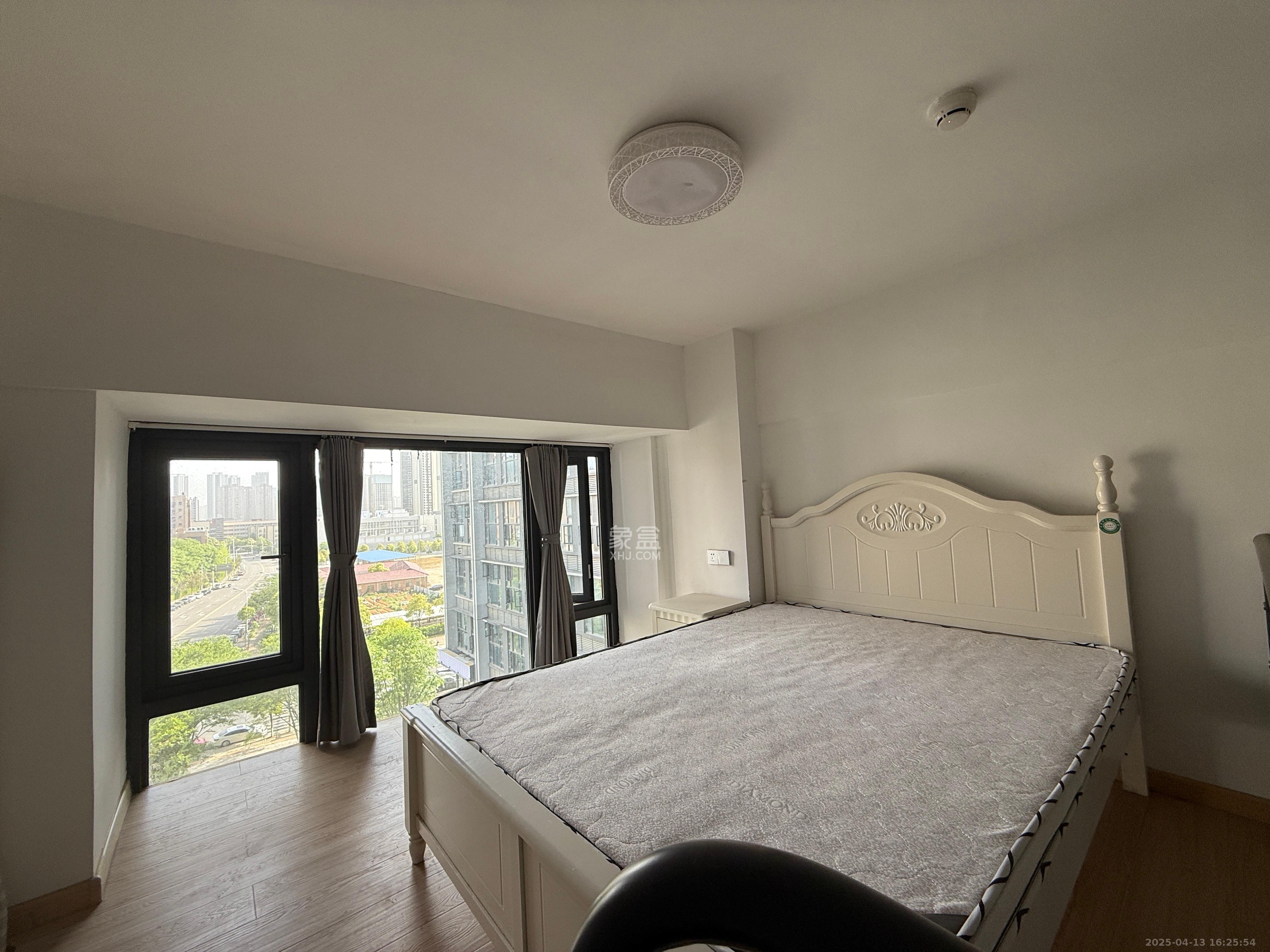 龙湖湘江星座(祺鑫星座公寓) 2室1厅1卫 1800.0元/月 龙湖湘江星座(祺鑫星座公寓) 2室1厅1卫 1800.0元/月室内图