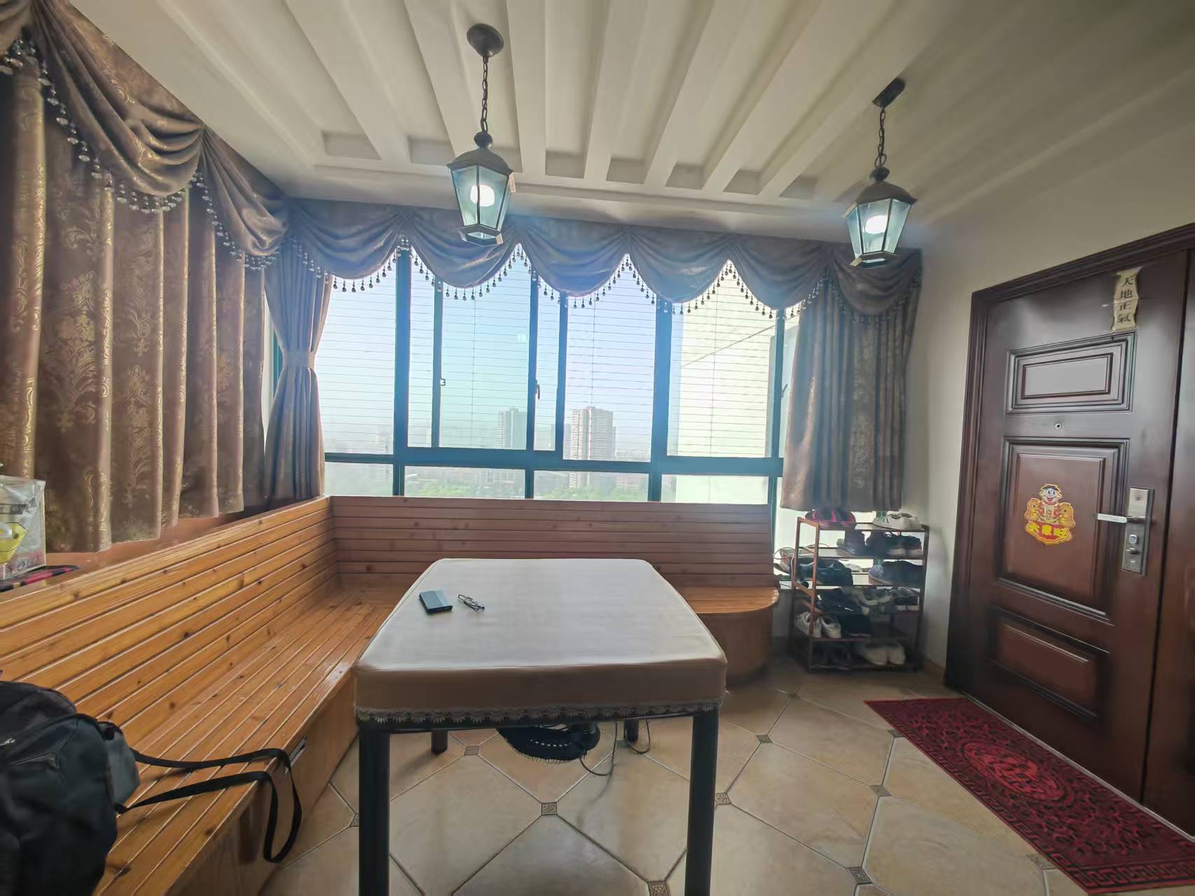 富厚名邸  1室0厅0卫    75.8万 富厚名邸  1室0厅0卫    75.8万客厅