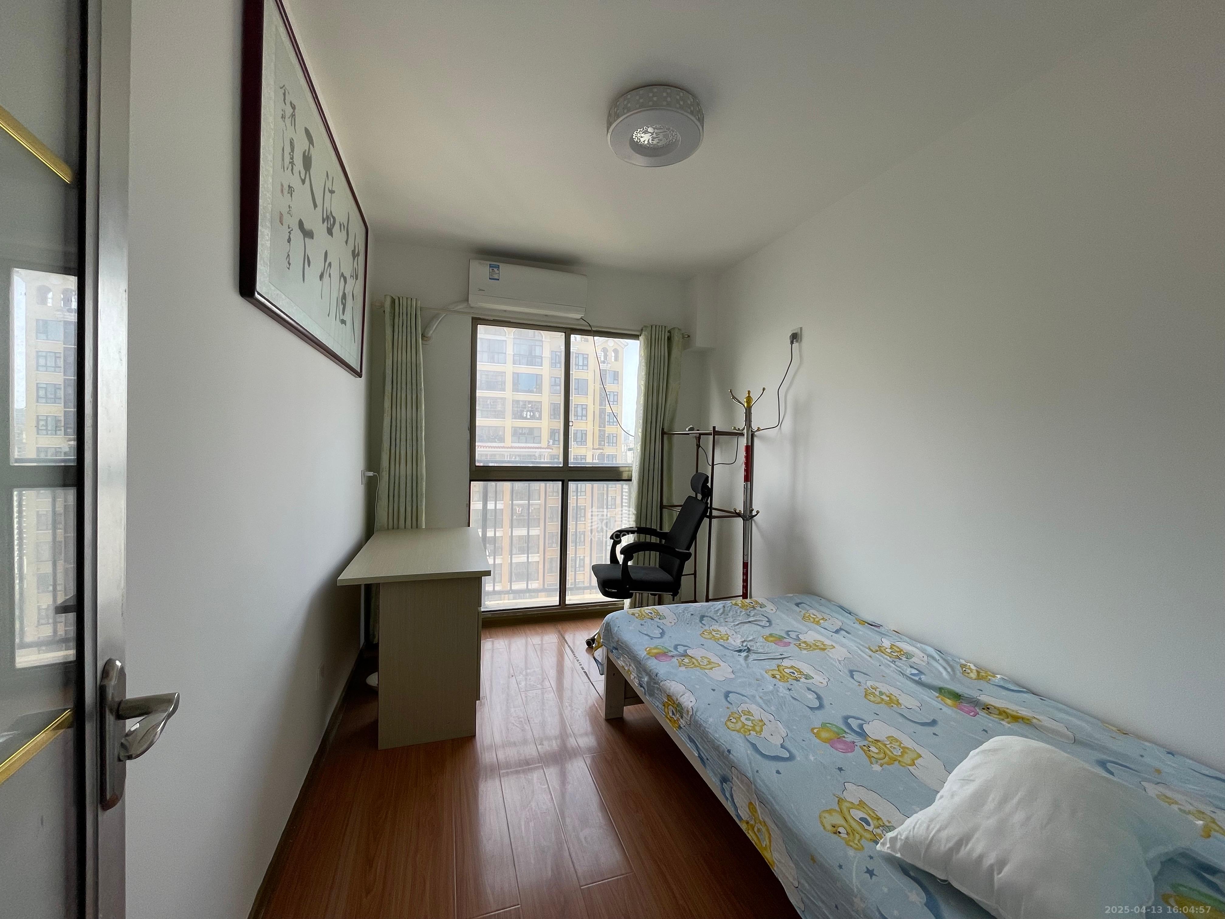 米兰春天  4室2厅2卫    2000.0元/月 米兰春天  4室2厅2卫    2000.0元/月室内图