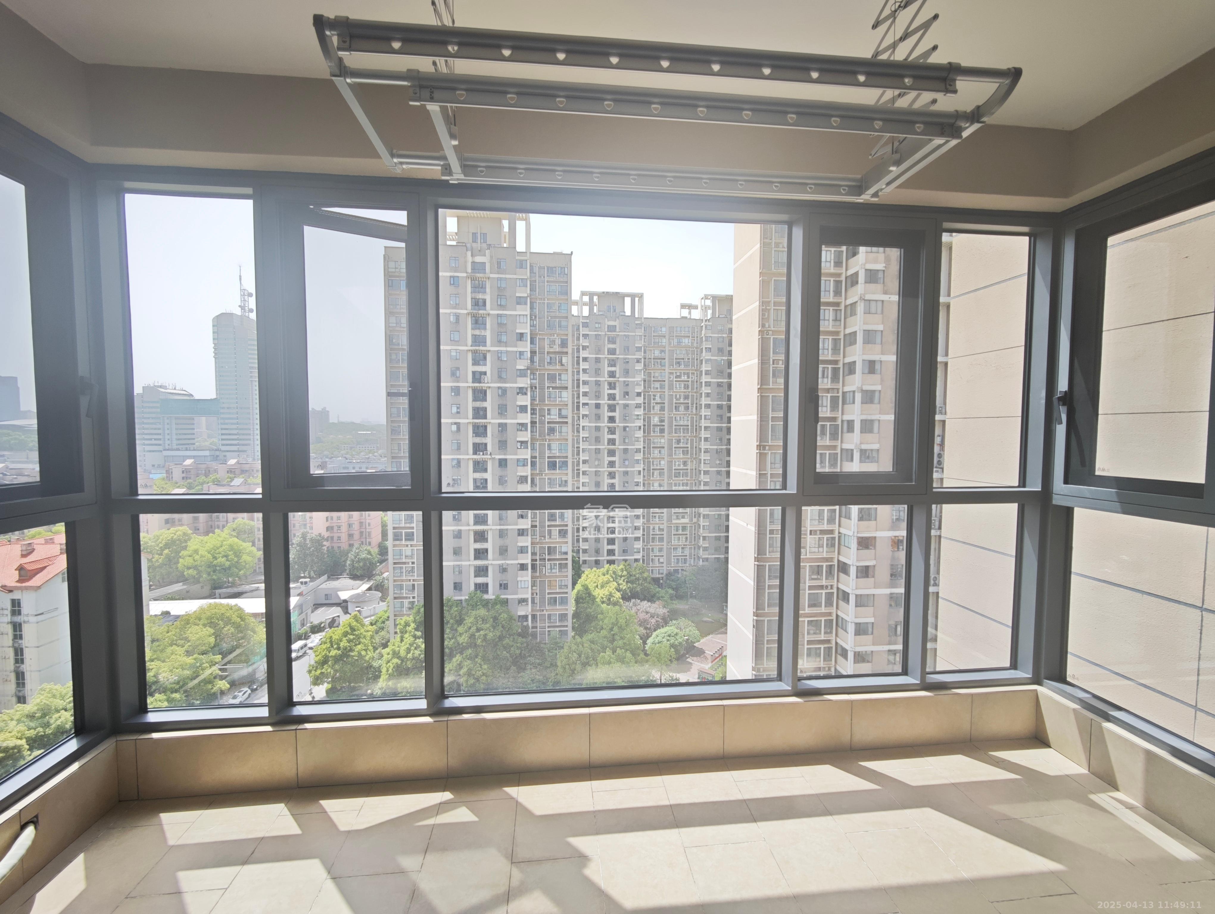 恒大雅苑  3室2厅2卫   3500.00元/月室内图