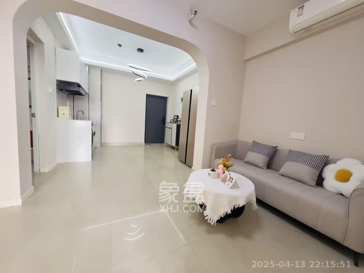 日出东方  1室1厅1卫   2700.00元/月室内图