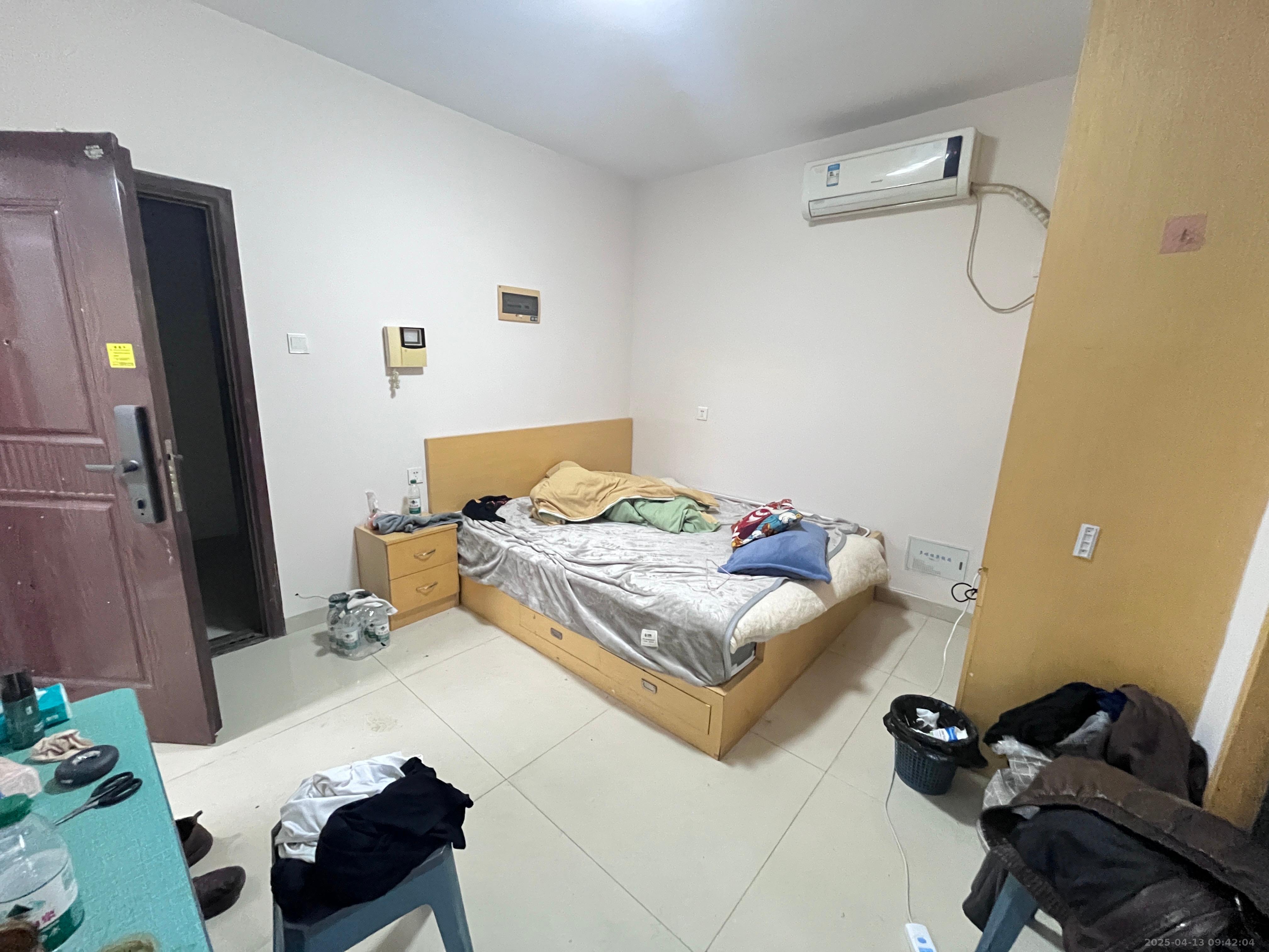 巢之恋  1室0厅1卫   1250.00元/月室内图1