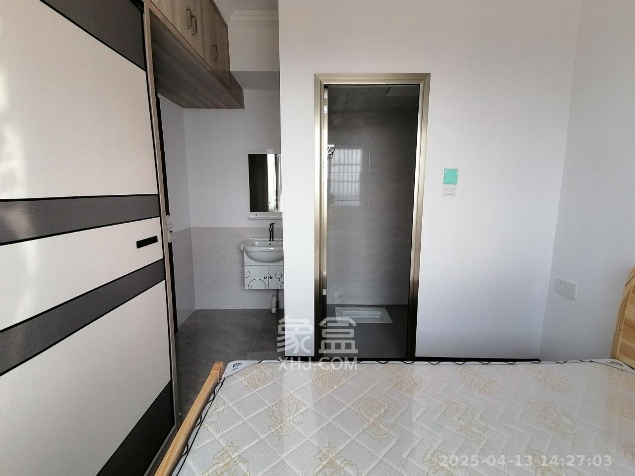 星城新宇川河苑  1室1厅1卫   1300.00元/月室内图