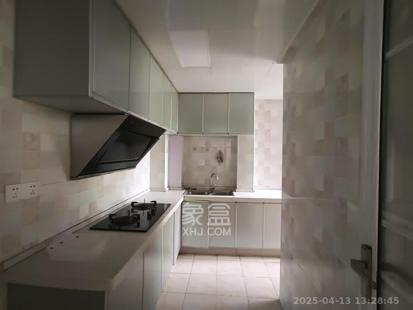 鑫天格林香山 2室1厅1卫 1300.0元/月 鑫天格林香山 2室1厅1卫 1300.0元/月室内图