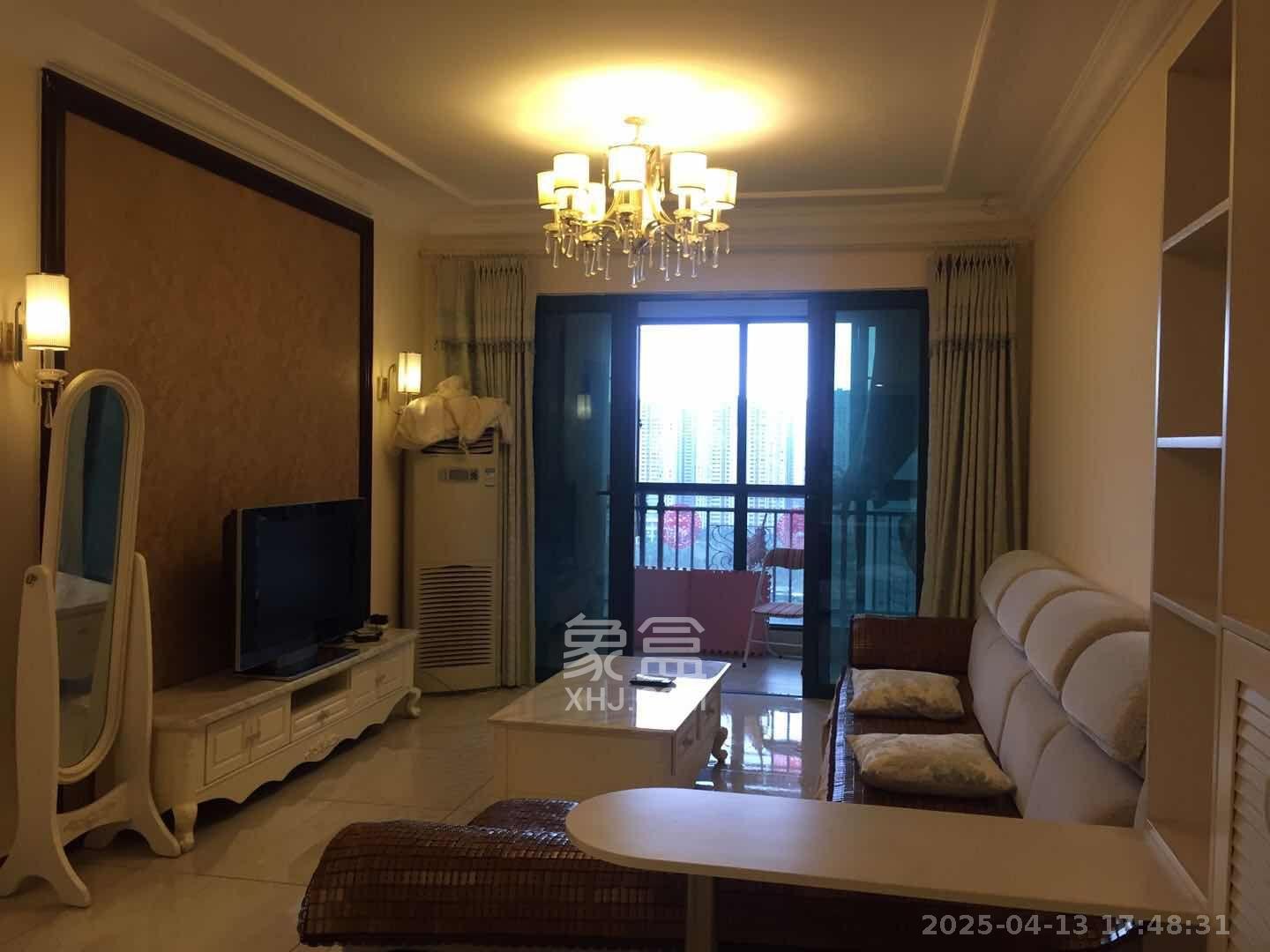 恒大翡翠华庭  2室2厅1卫   2200.00元/月室内图